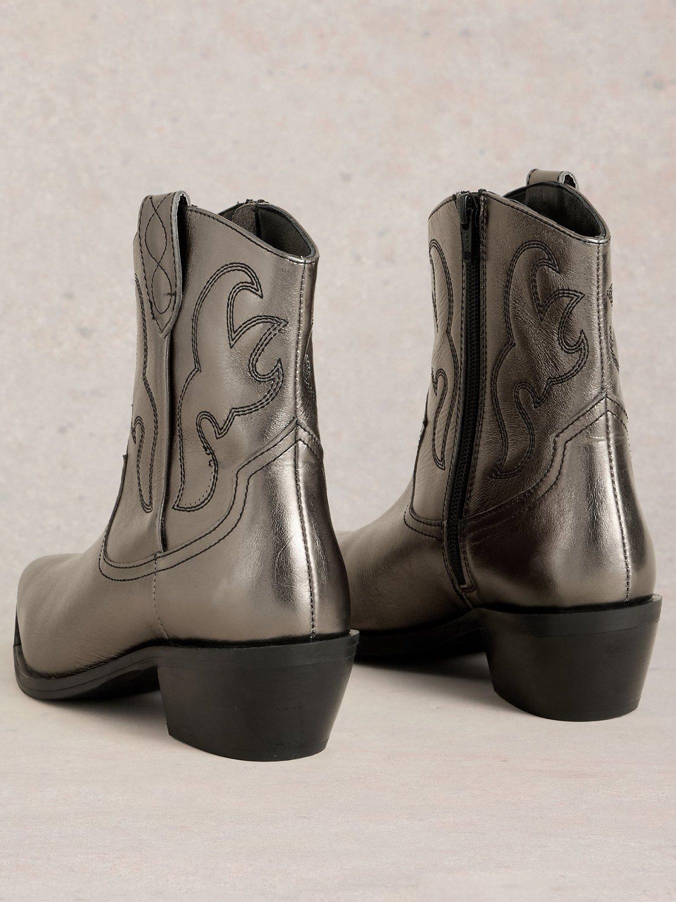 white-stuff-beau-western-boot-greyback