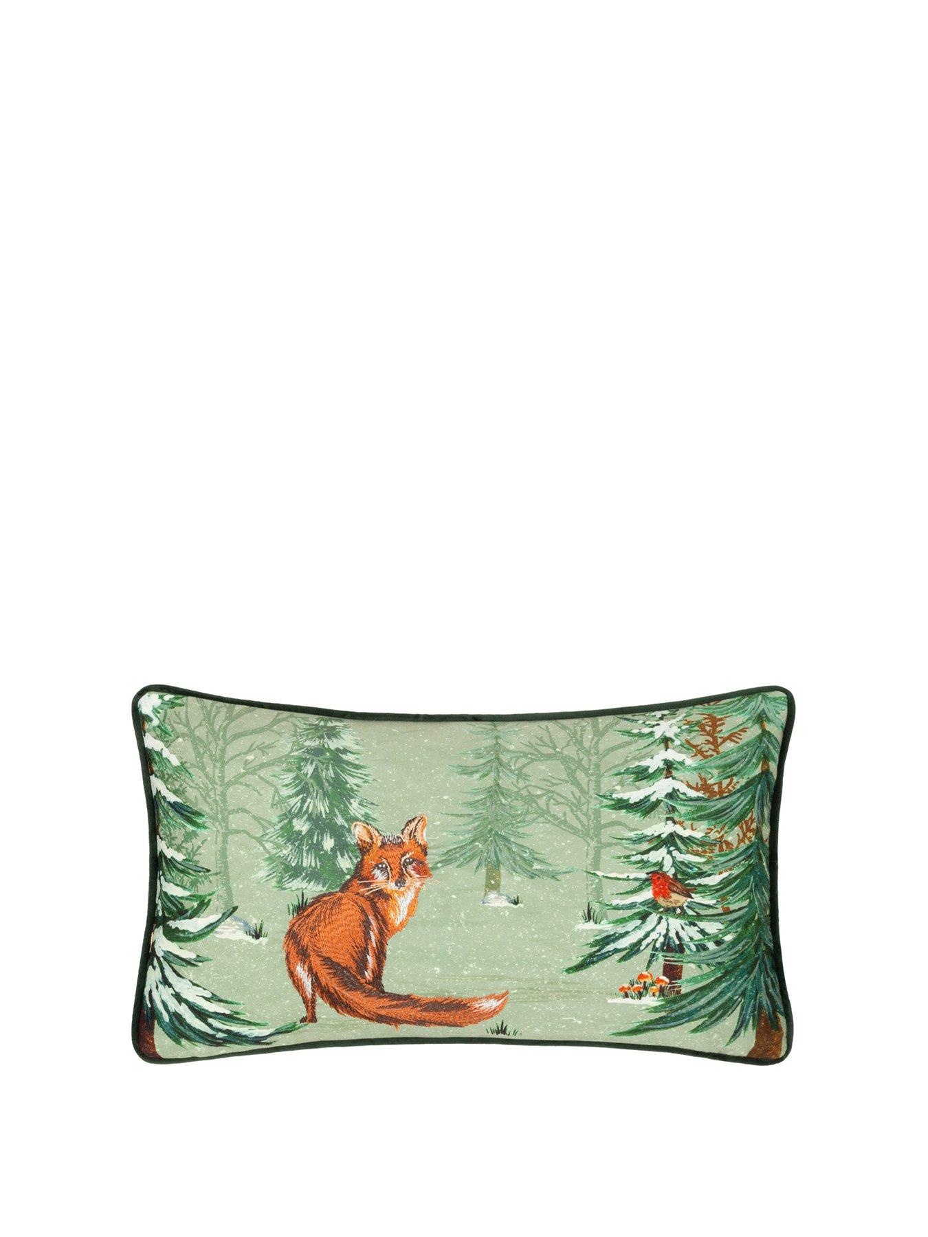 furn-lodge-wood-fox-cushion