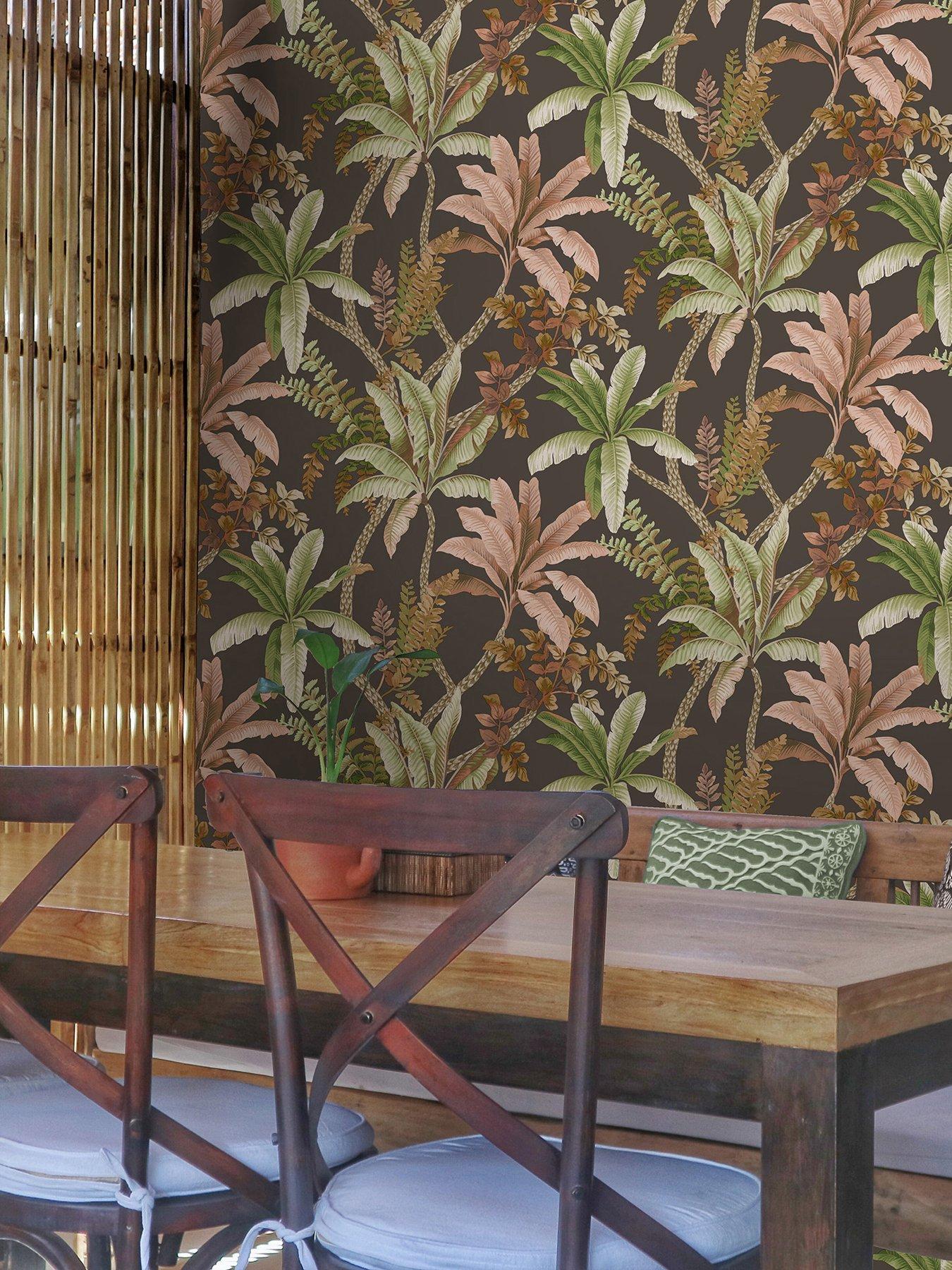 holden-decor-trailing-palm-wallpaper-in-charcoaloutfit