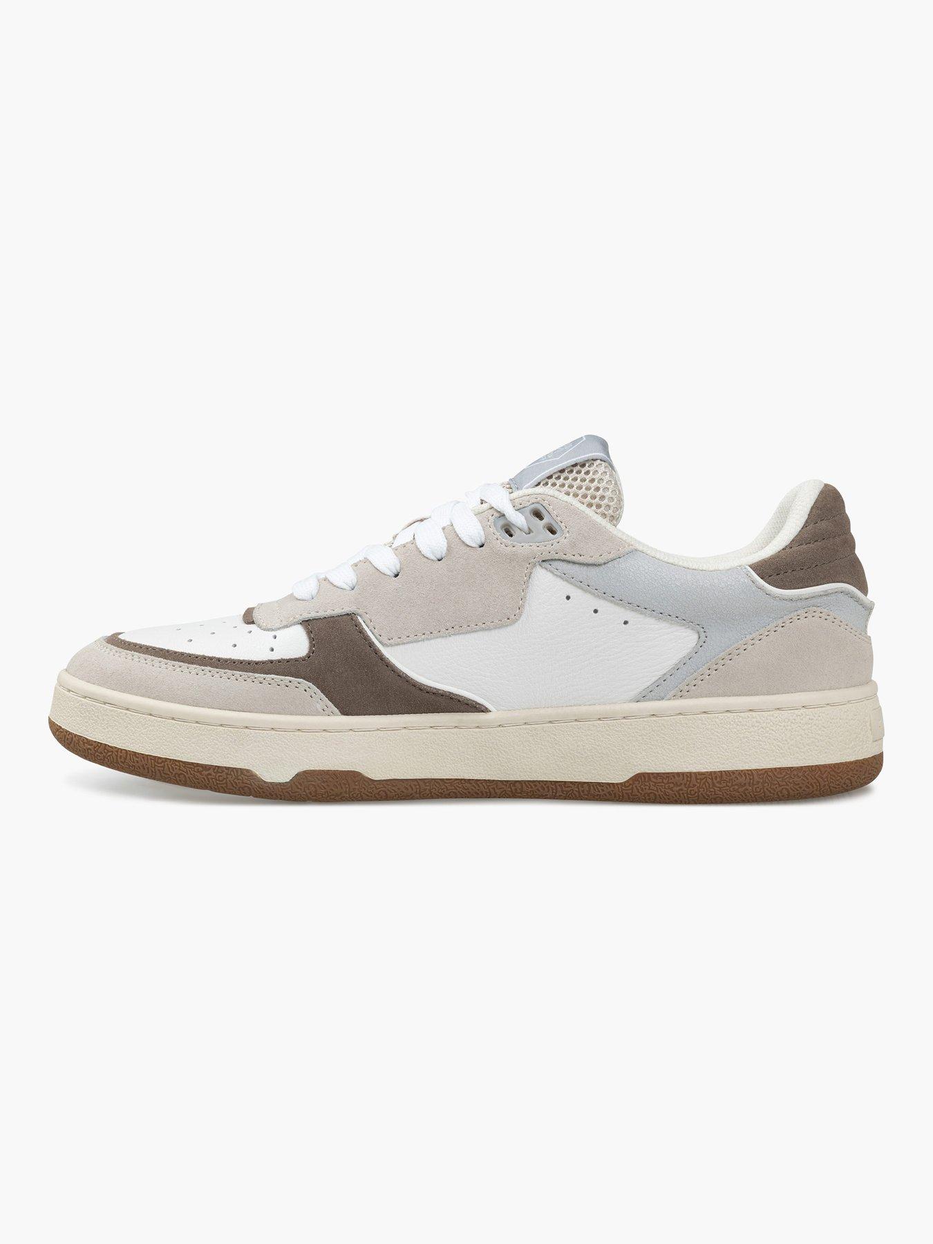Image 6 of 7 of CRUYFF Cruyff Volteria Trainers