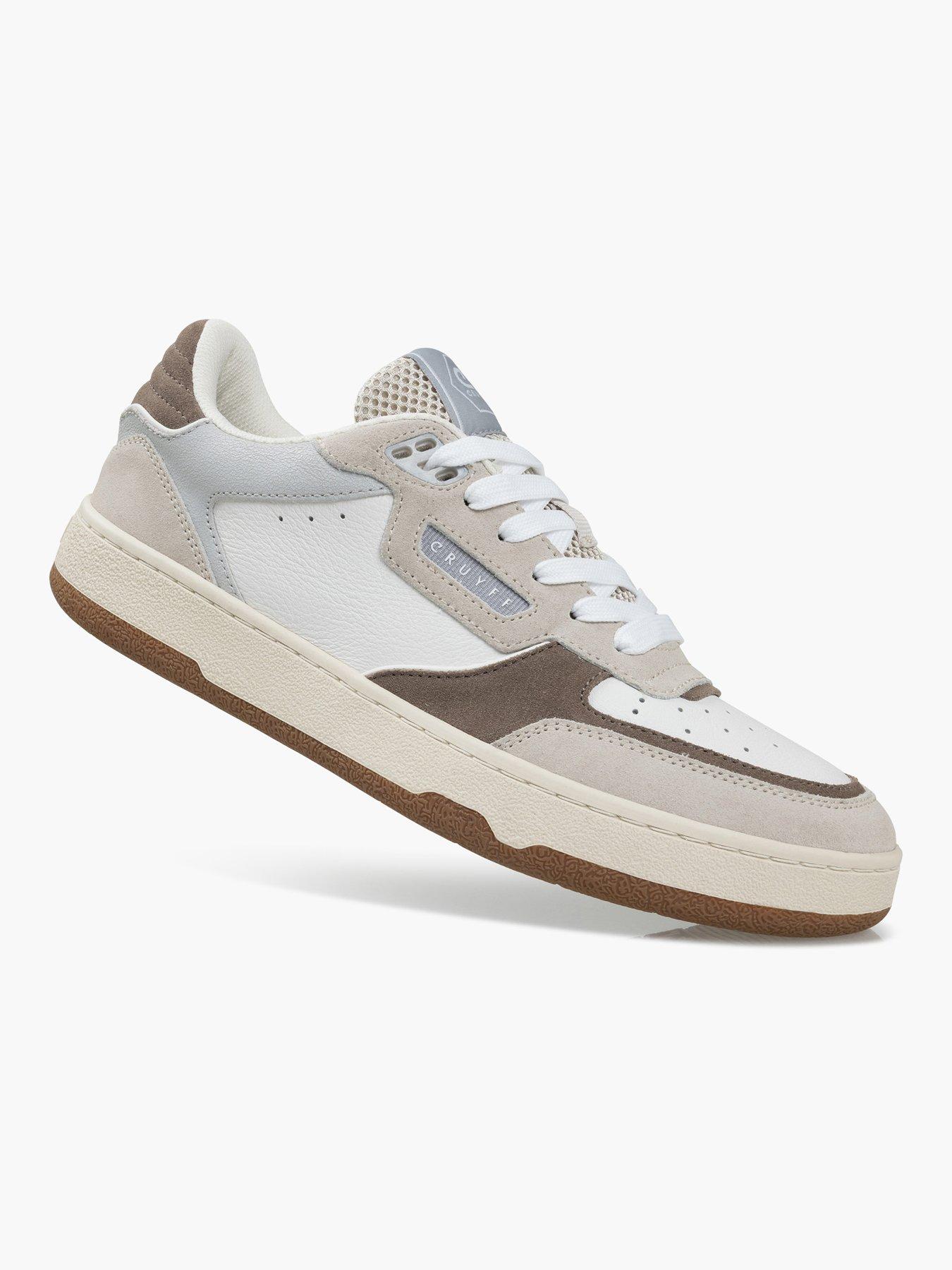 Image 7 of 7 of CRUYFF Cruyff Volteria Trainers