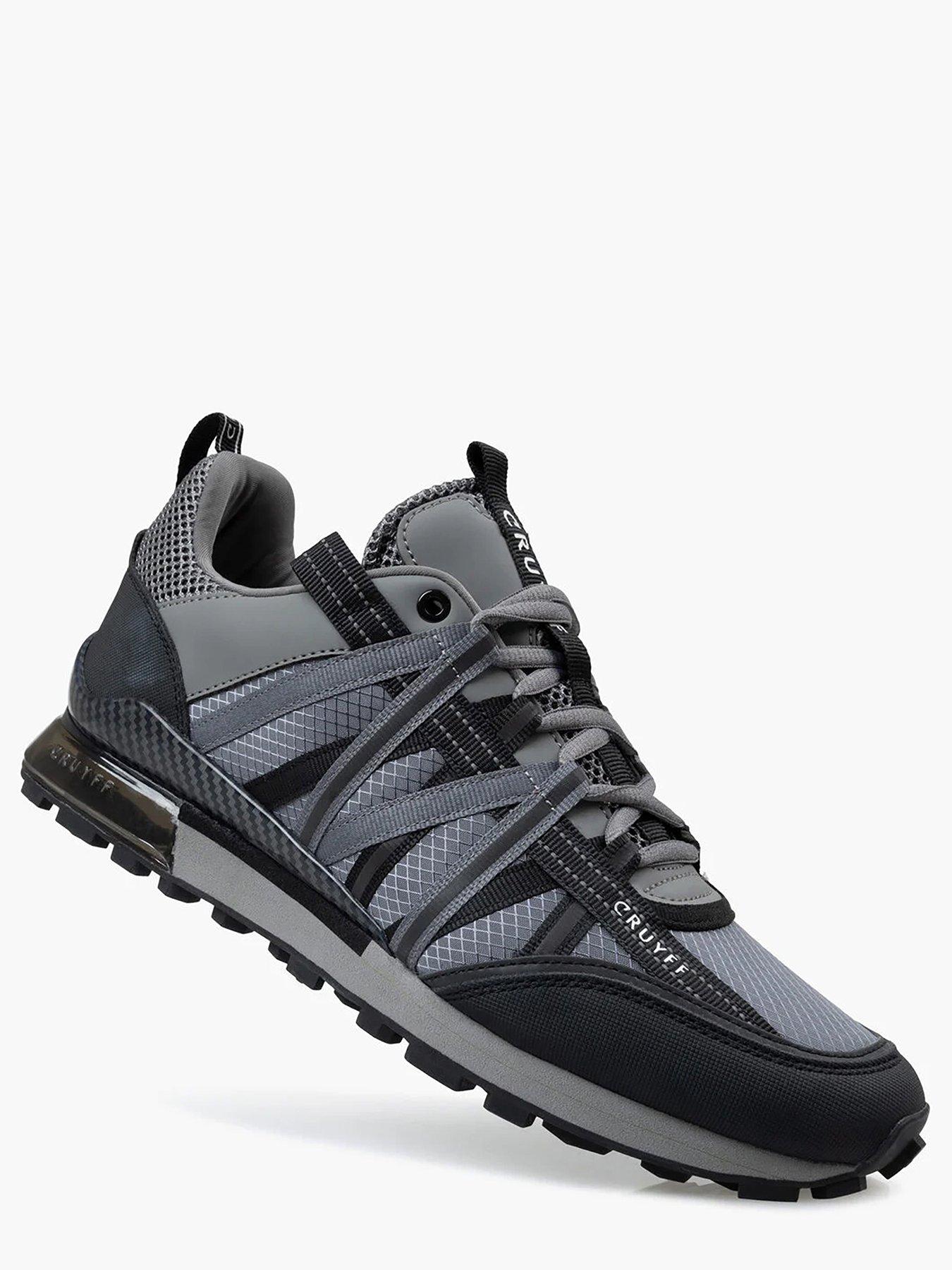 Image 3 of 3 of CRUYFF Cruyff Fearia Trainers