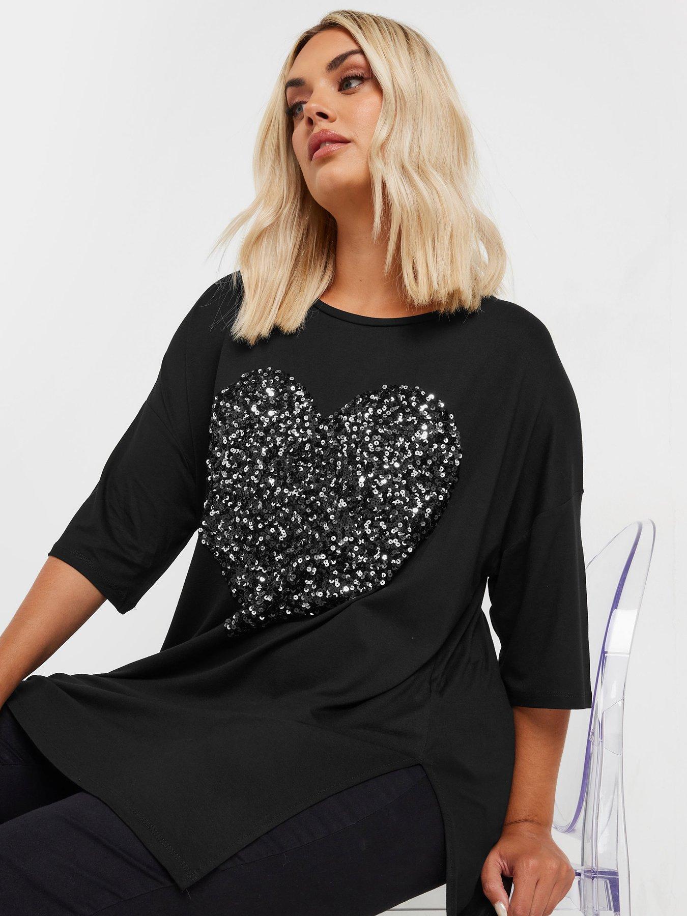 yours-curve-heart-embellished-t-shirt-blackoutfit