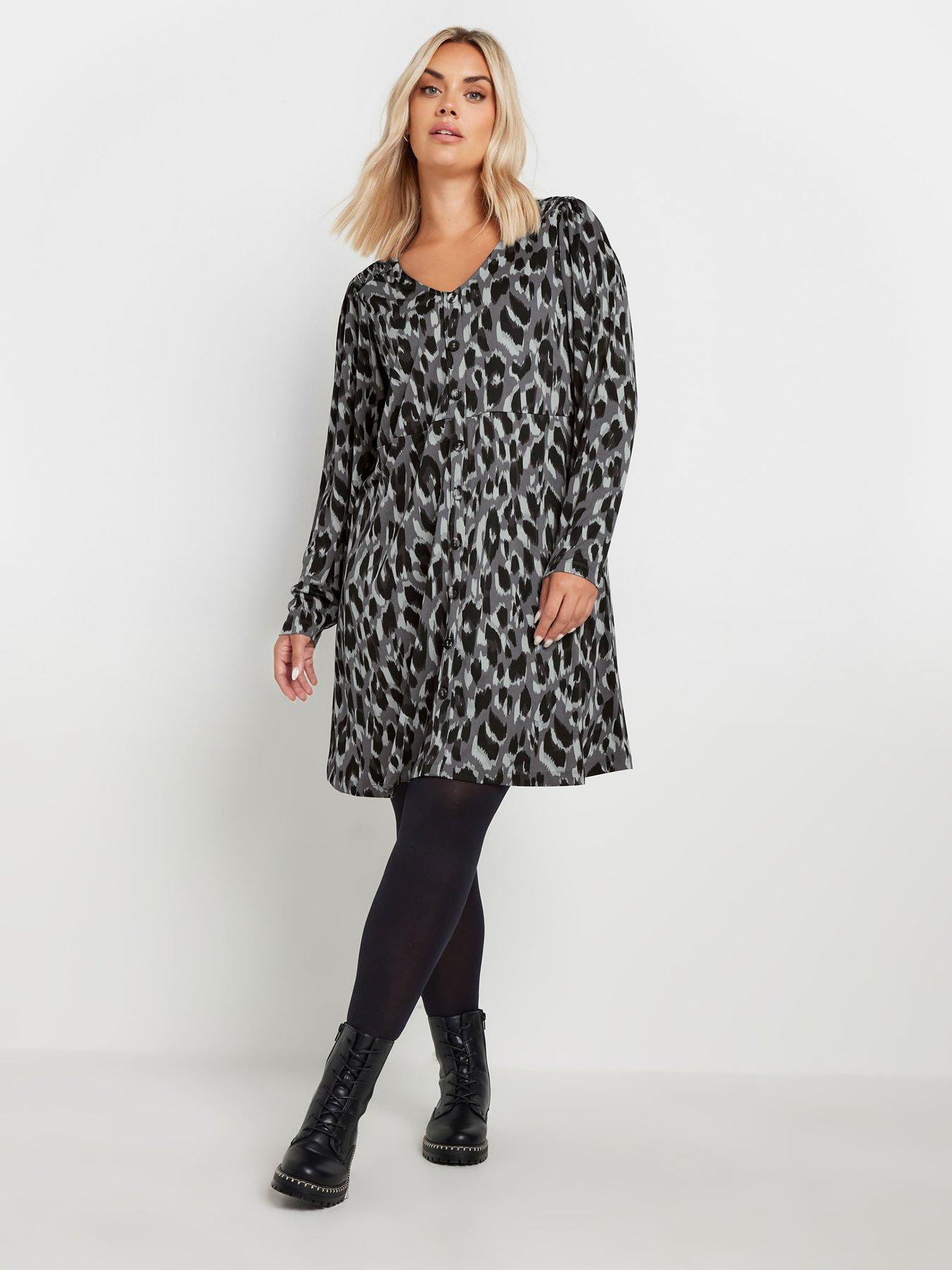 Image 3 of 4 of Yours Curve Shirred Panel Tea Dress - Grey