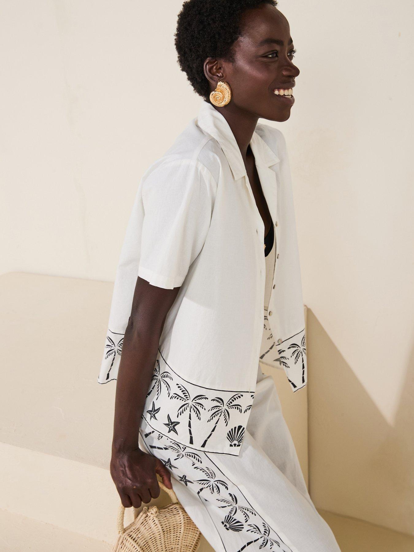 Image 5 of 6 of V by Very Border Print Short Sleeved Beach Shirt - White