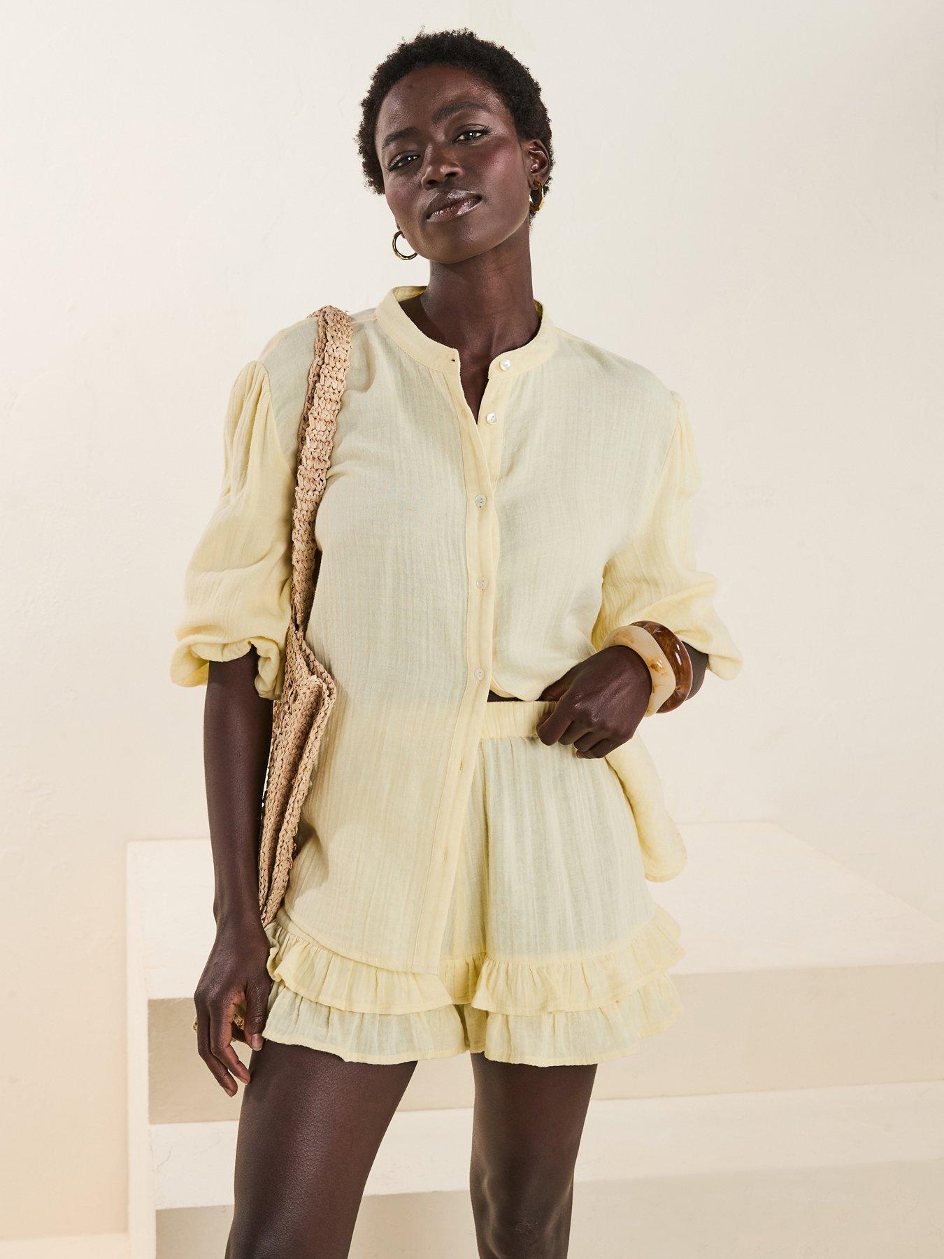 Image of V by Very Crinkle Frill Hem Beach Short
