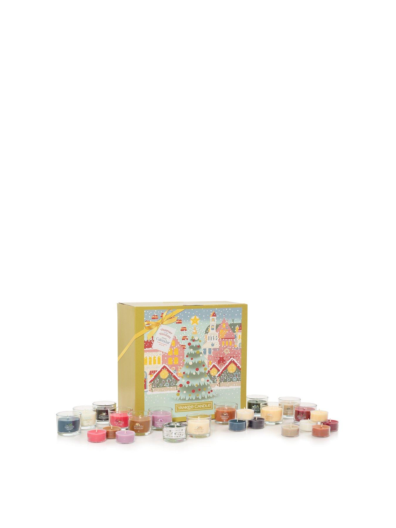 yankee-candle-passport-to-the-holidays-christmas-advent-calendar-bookstillFront