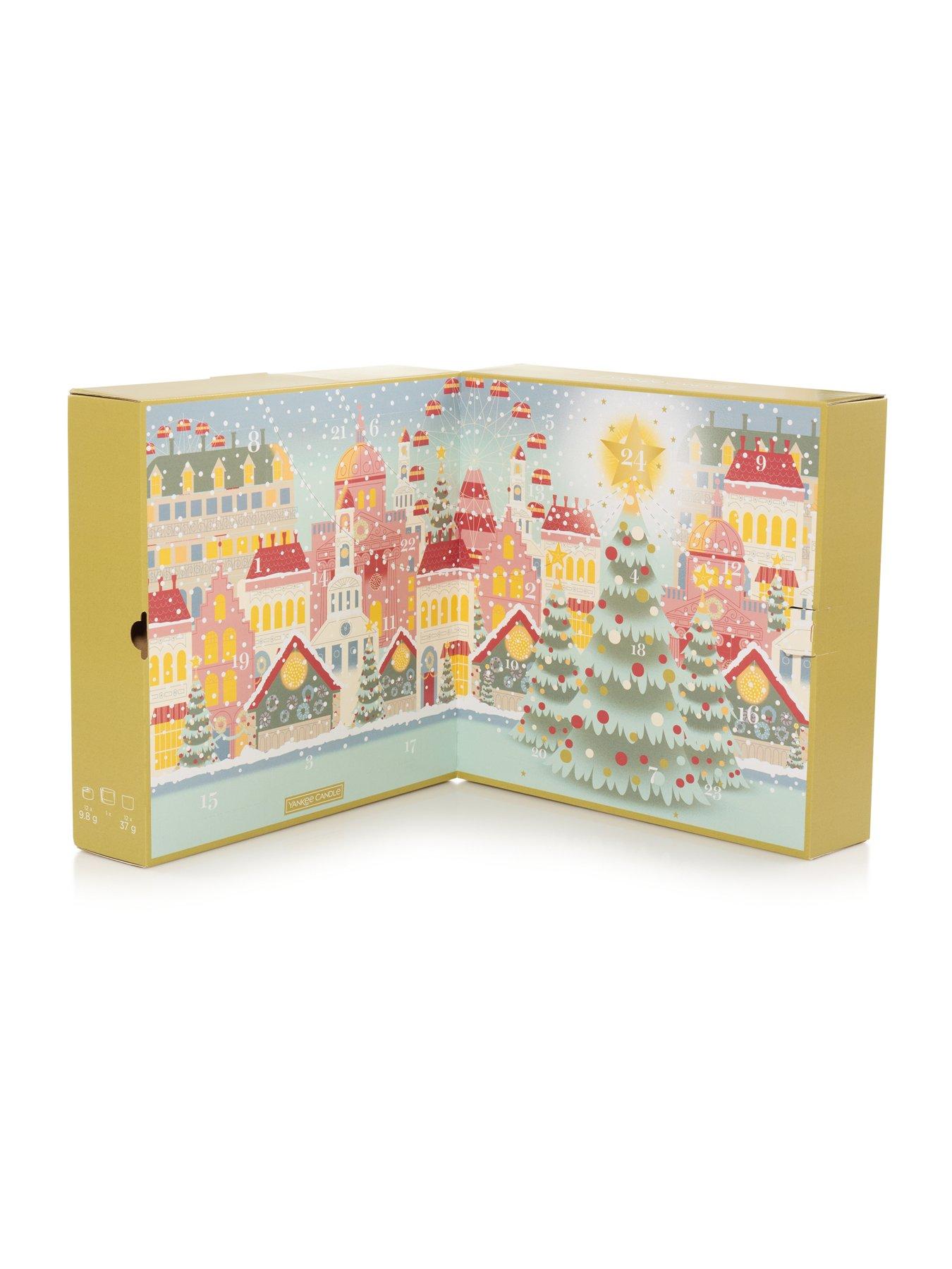 yankee-candle-passport-to-the-holidays-christmas-advent-calendar-bookoutfit