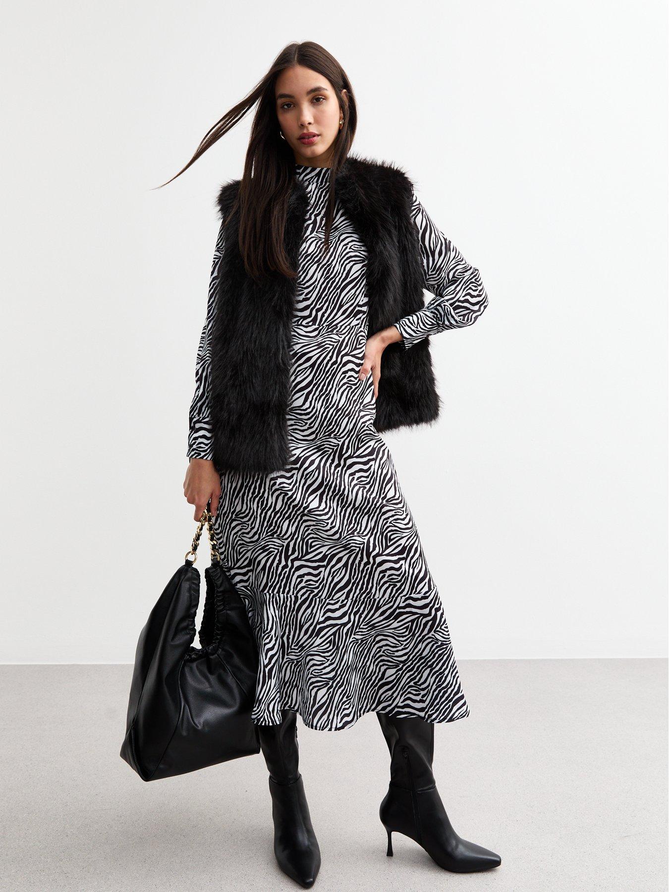 new-look-zebra-crepe-midi-dress-blackback