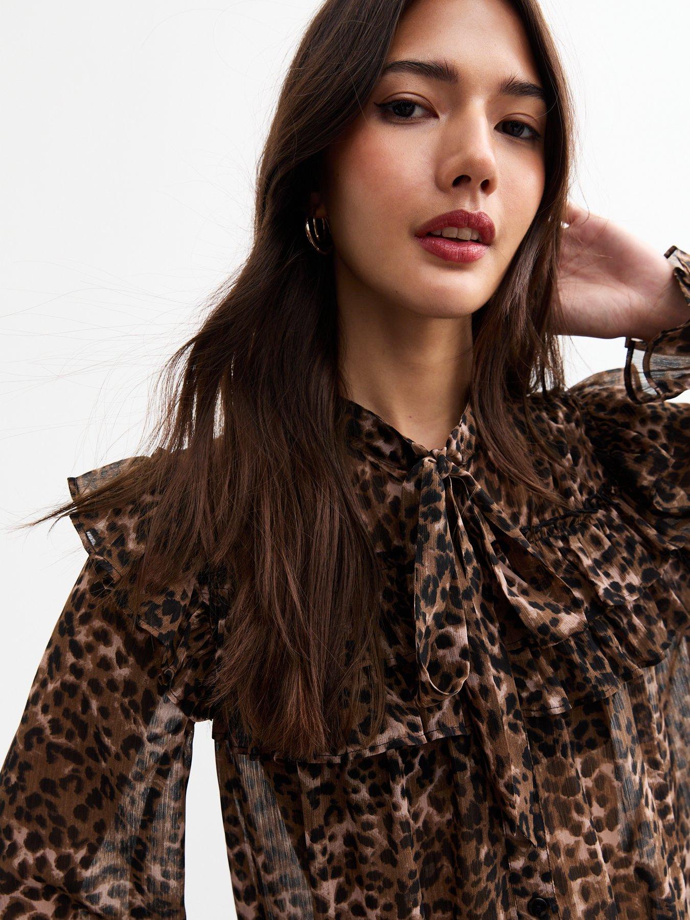 new-look-leopard-ruffle-bib-blouse-printoutfit