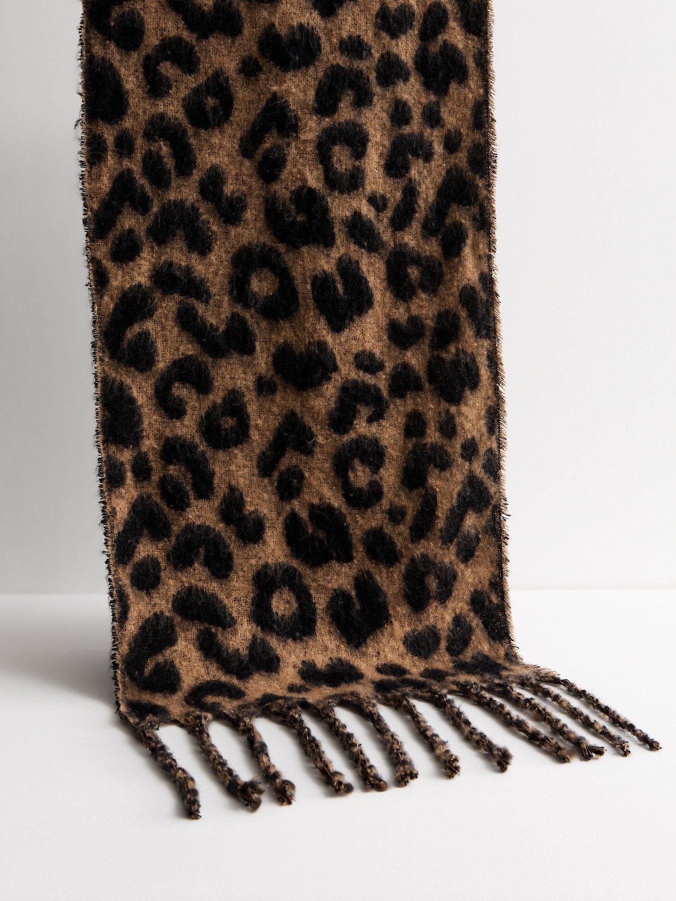 Image 2 of 3 of New Look Brown Heavyweight Leopard Print Scarf