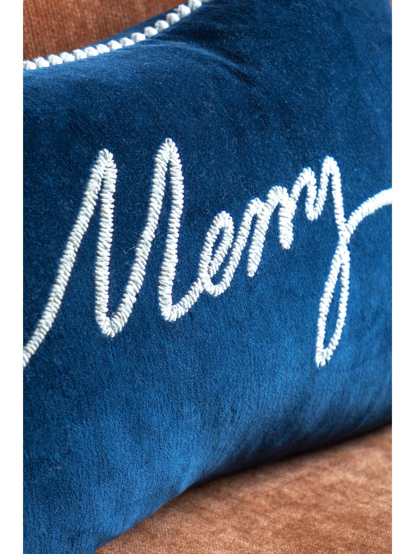 gallery-merry-midnight-merry-cushion-300x500mmback