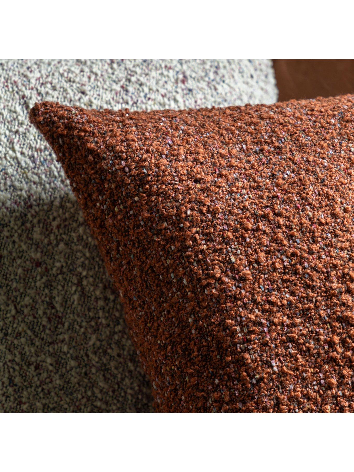 gallery-boucle-knife-edge-cushion-rust-550x550mmback