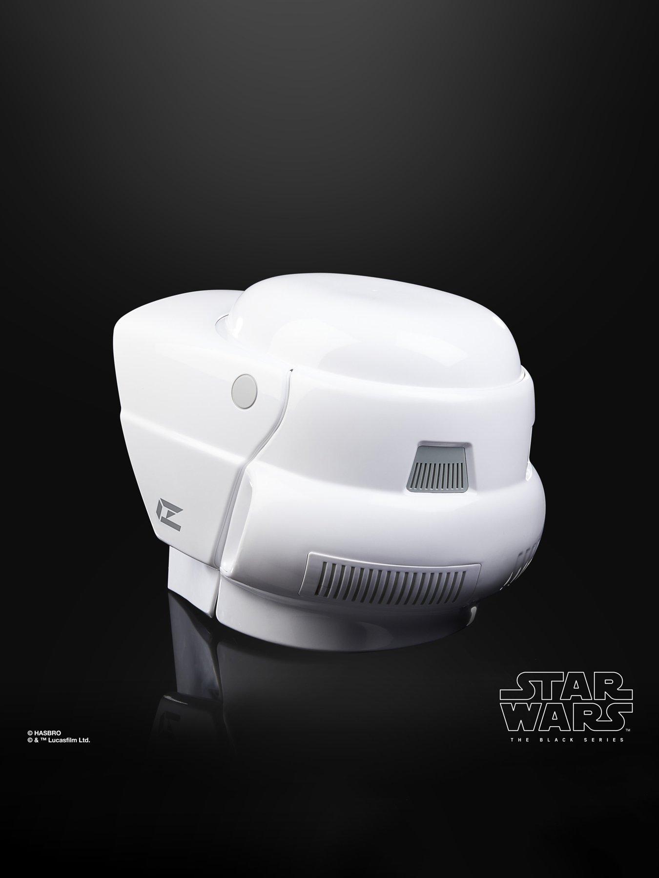 star-wars-sw-bl-peter-electronic-helmetdetail