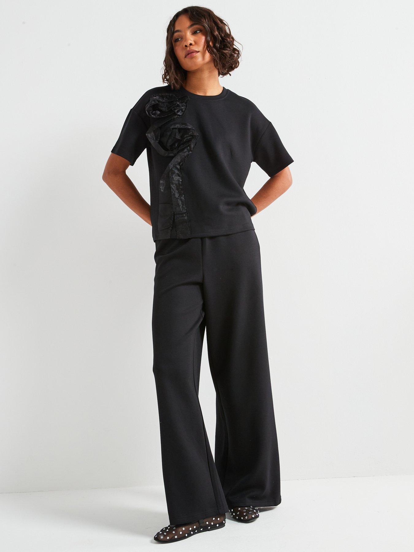 vero-moda-cora-high-waist-rose-detail-jersey-pant-blackdetail