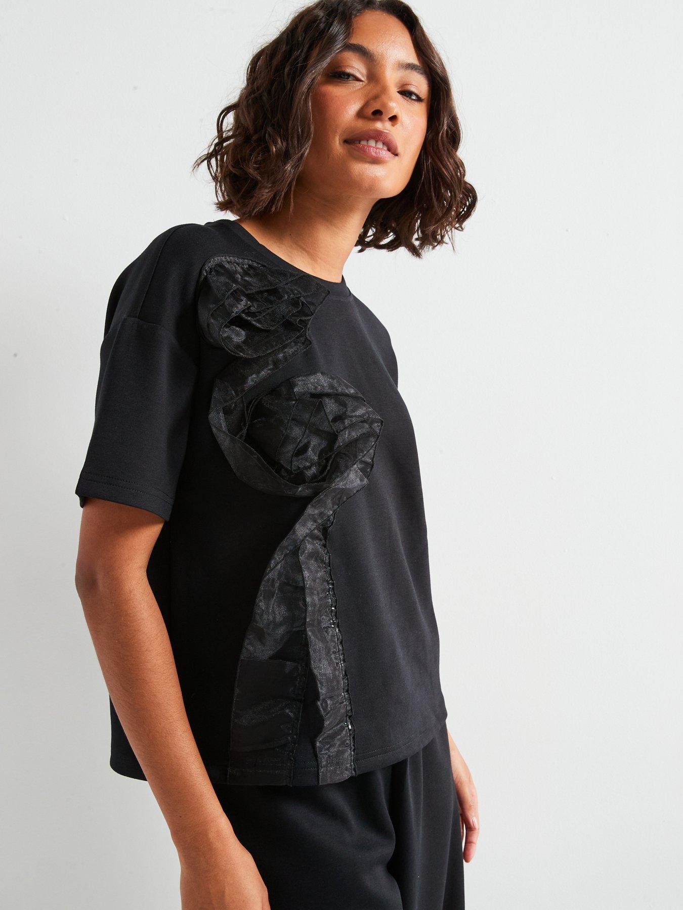 vero-moda-cora-short-sleeve-rose-detail-jersey-top-blackoutfit