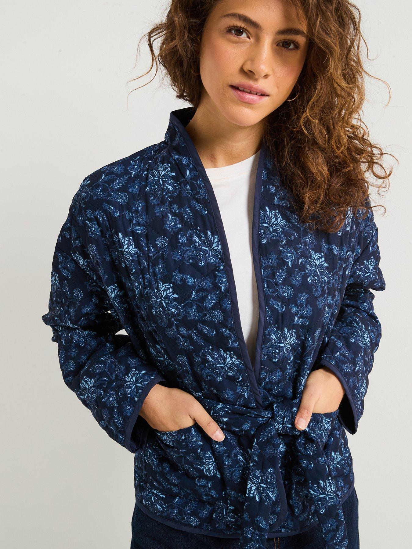 vero-moda-lola-quilted-woven-jacket-blue-paisleyoutfit