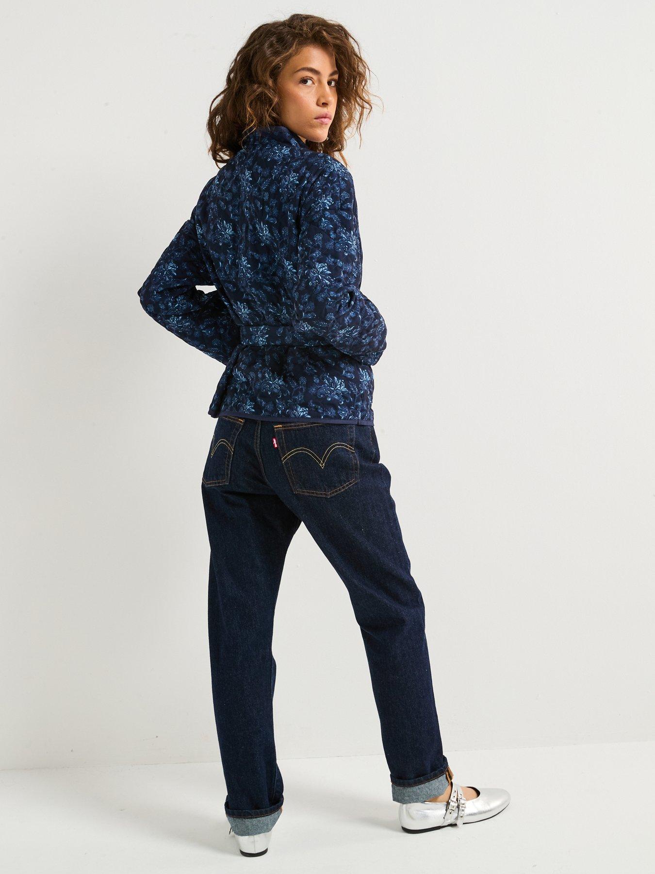 vero-moda-lola-quilted-woven-jacket-blue-paisleydetail