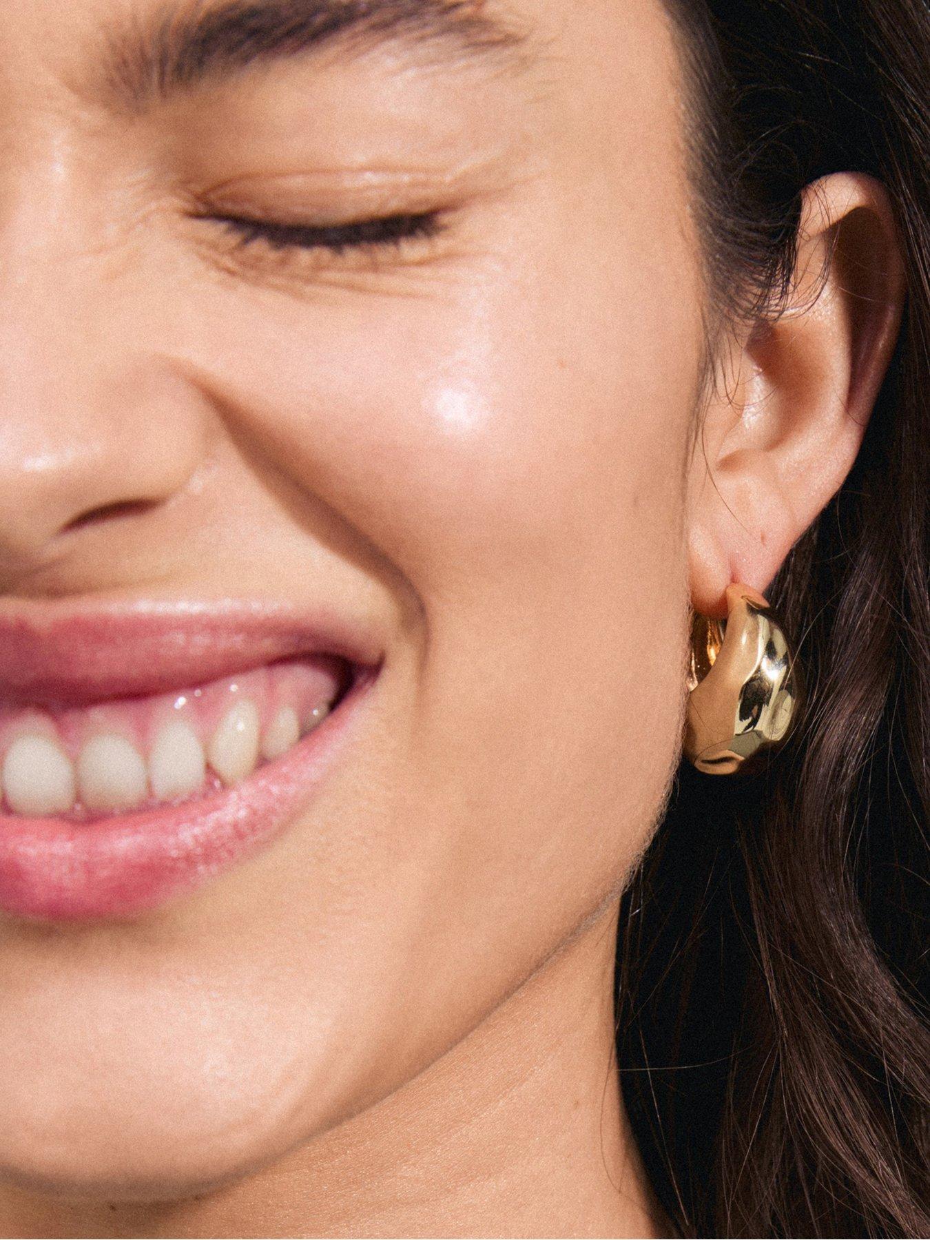 pilgrim-believe-chunky-hoop-earrings-gold-platedoutfit