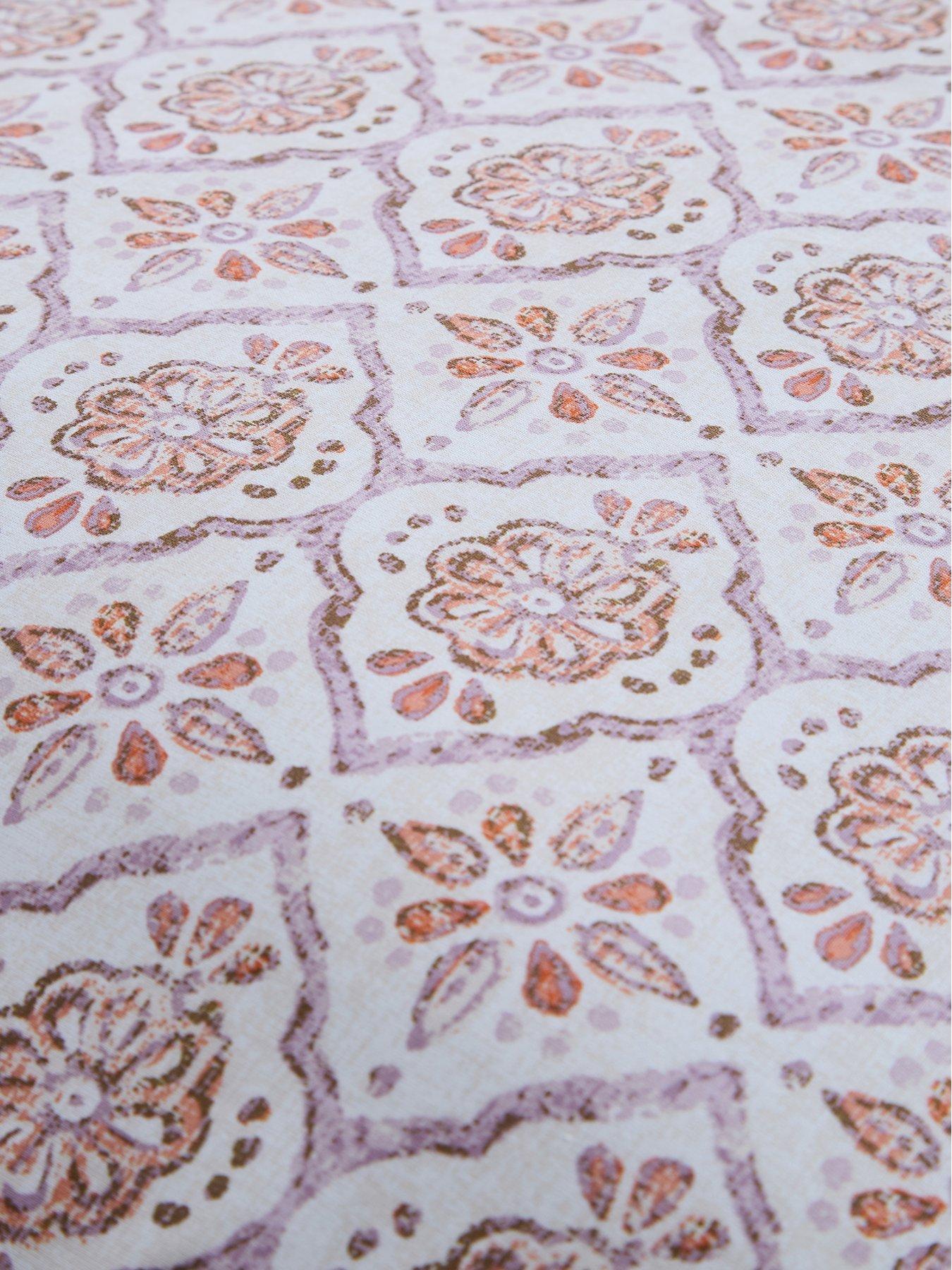 Image 5 of 5 of The Very Collection Casablanca Tile Print Duvet Cover Set