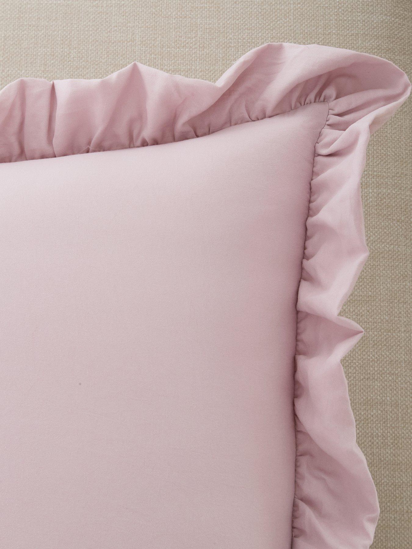 the-very-collection-ruffle-edge-duvet-cover-setoutfit