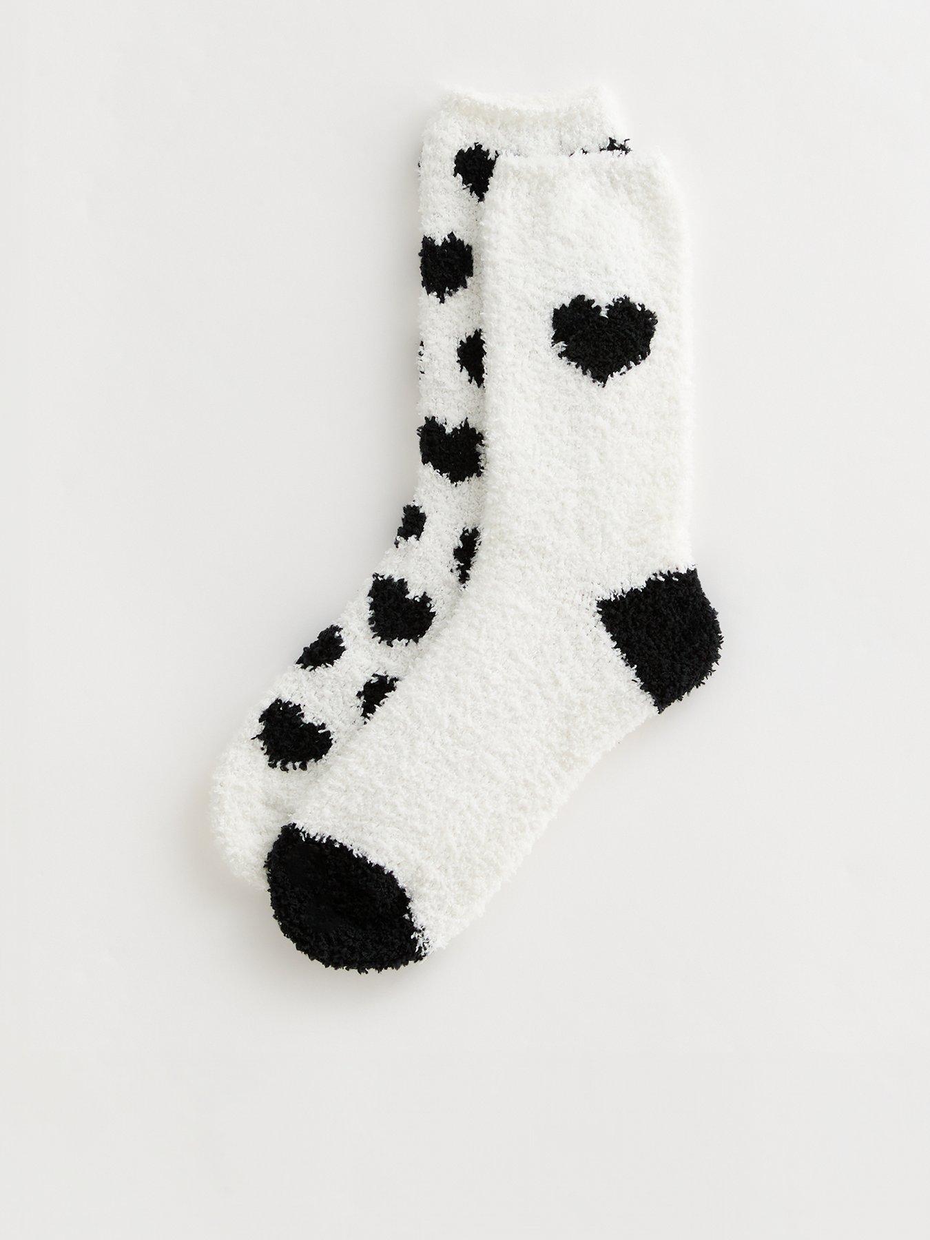 new-look-pack-of-2-heart-design-cosy-socks