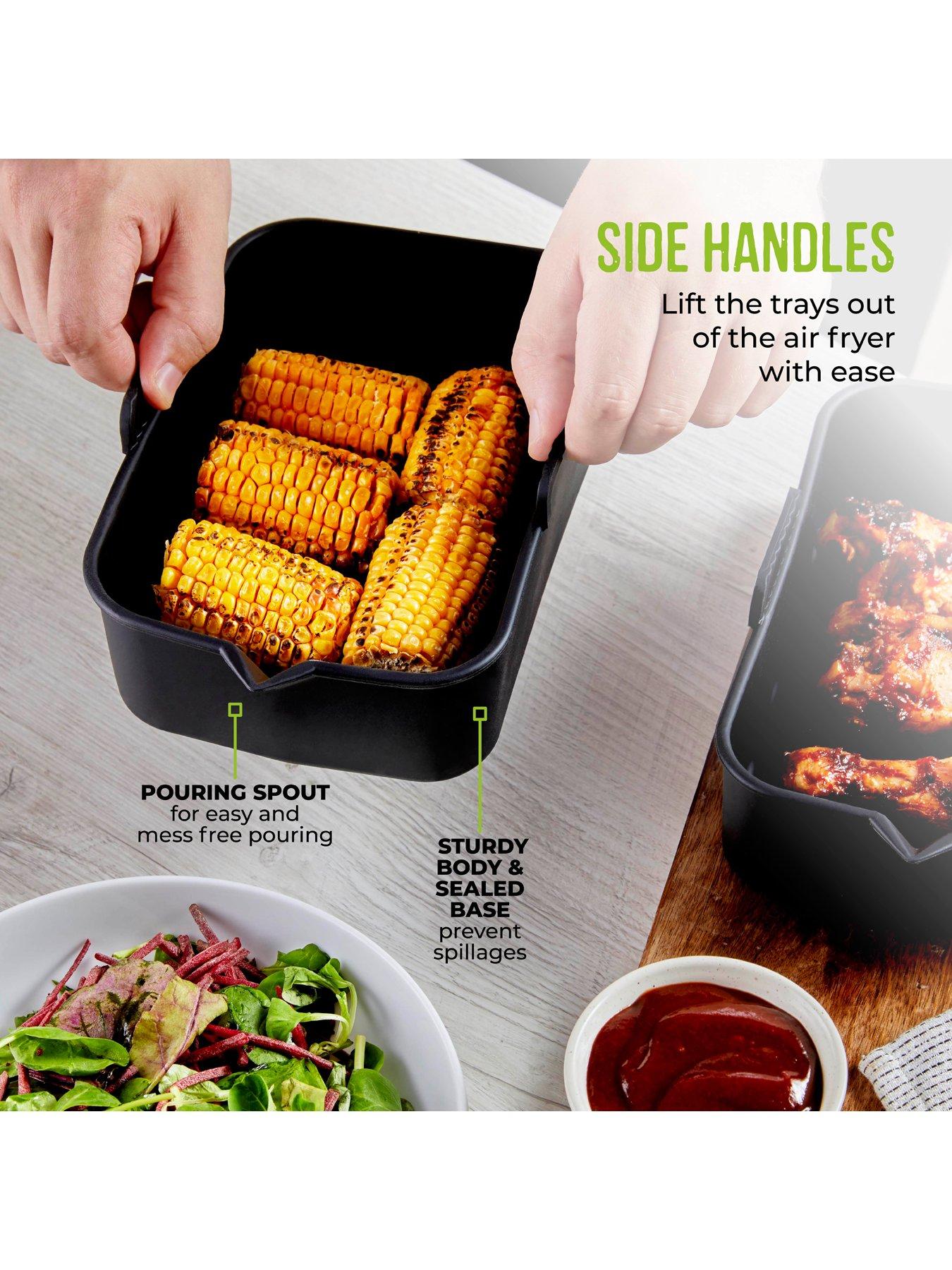 Image 5 of 6 of Tower 2 X Rectangular Solid Trays + 4 Pk 9l Dual Air Fryer Liners