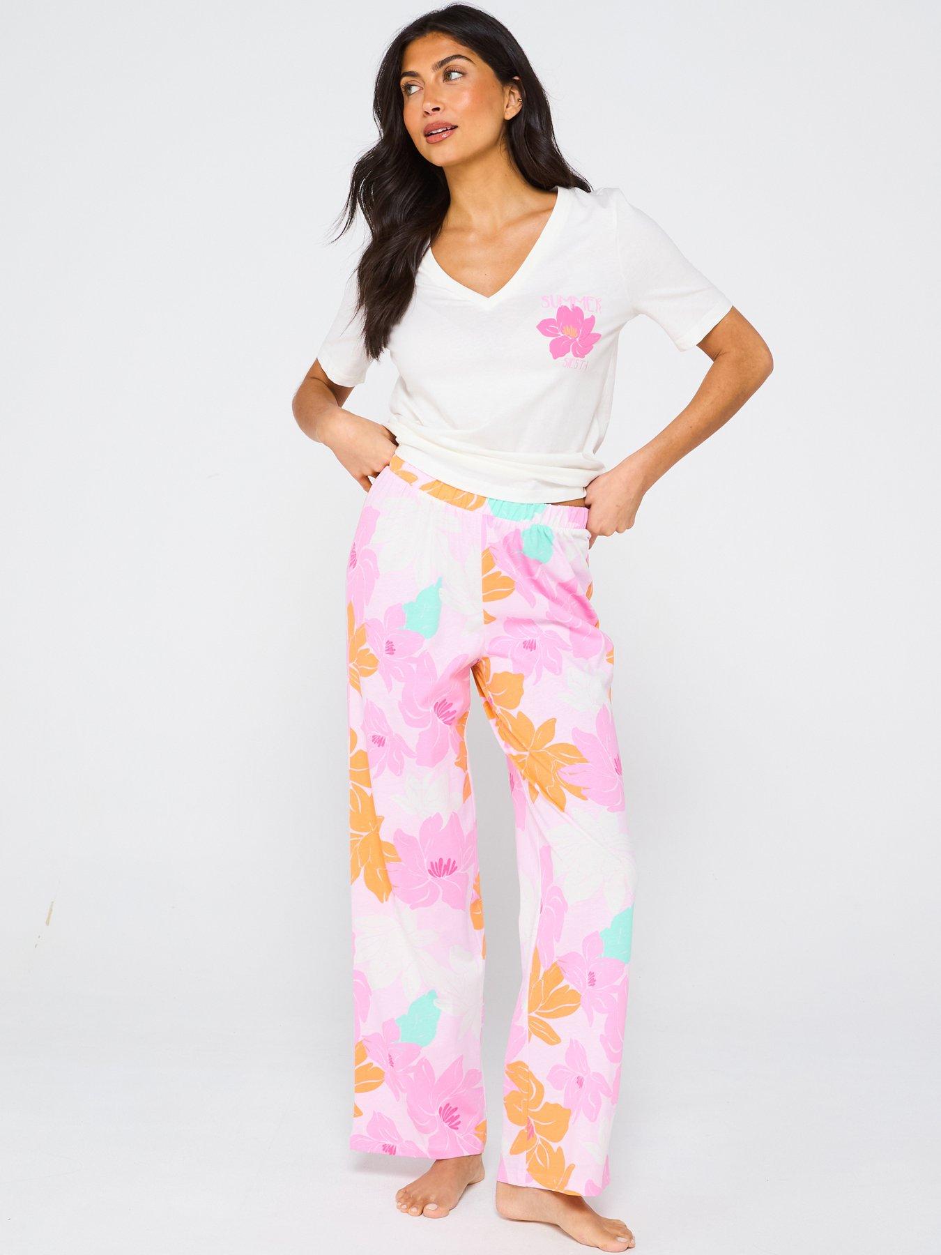 everyday-v-neck-short-sleeve-floral-wide-leg-pj-set