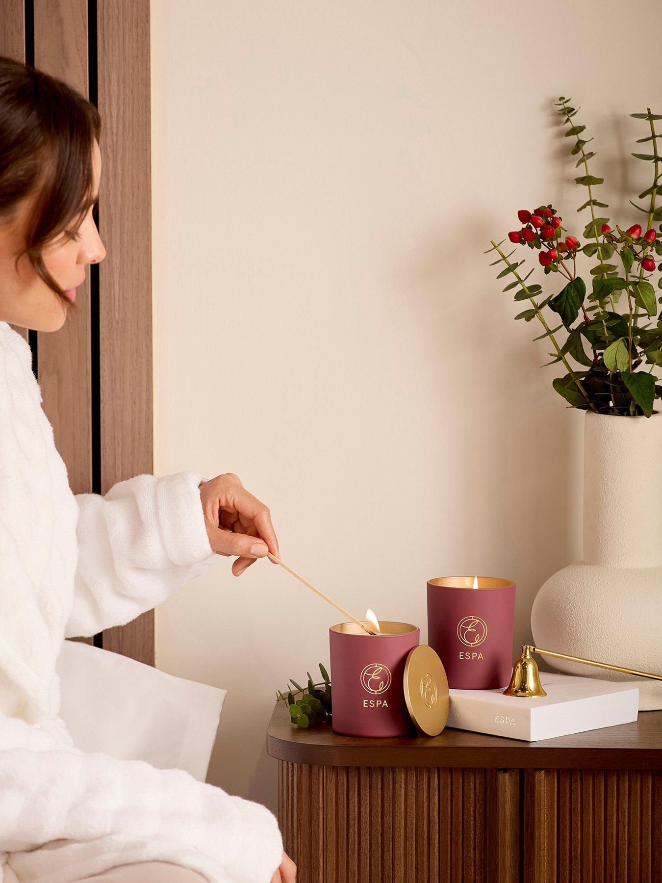 espa-restorative-aromatic-candleoutfit