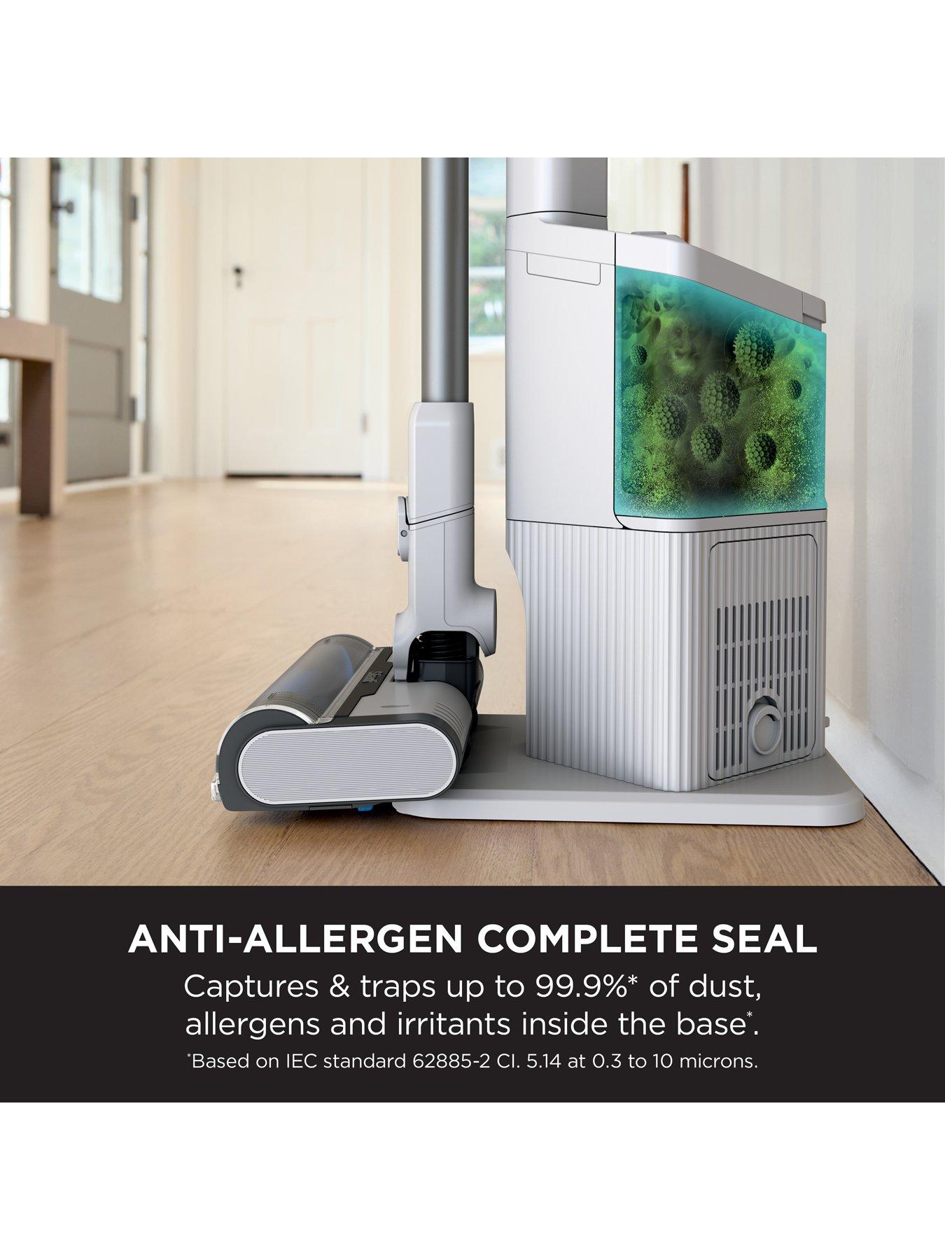 Image 6 of 7 of Shark Shark Clean &amp; Empty Cordless Vacuum Cleaner &amp; Auto-Empty System BU3521UK