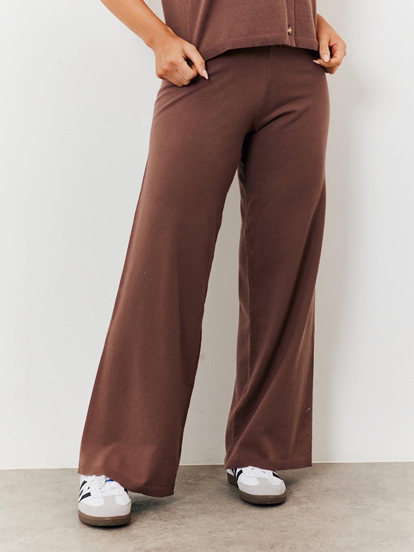 in-the-style-hannah-brown-knitted-trouser-chocolateoutfit