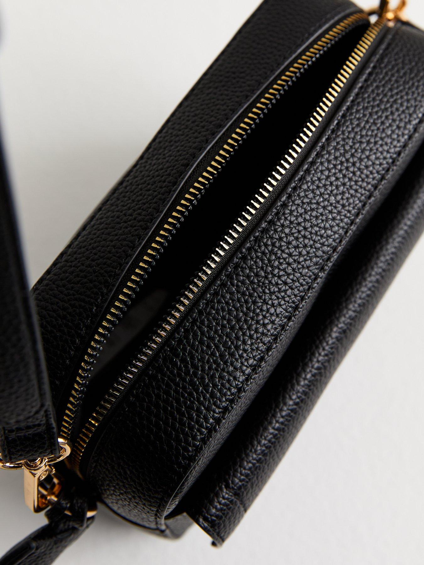 new-look-black-faux-leather-camera-crossbody-bagdetail