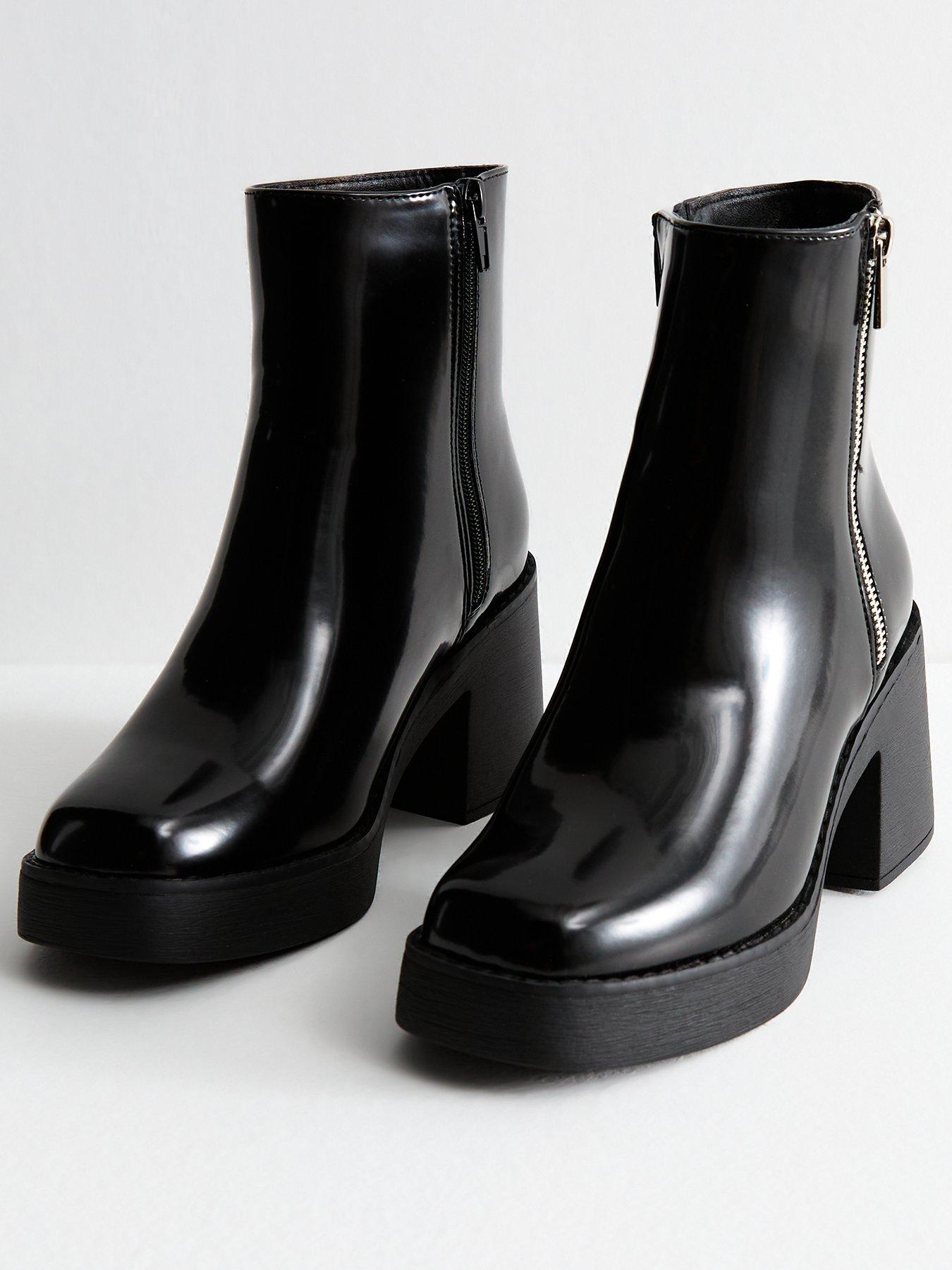 new-look-black-faux-leather-block-heel-ankle-bootsstillFront