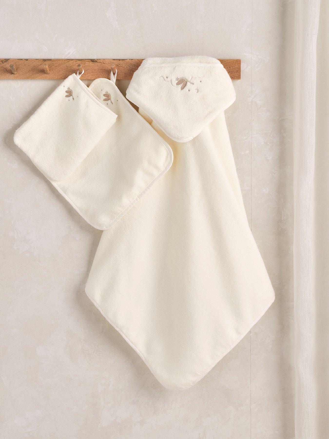 Image 1 of 5 of Mamas & Papas 3 Piece Towelling Set - Welcome To The World Duckling