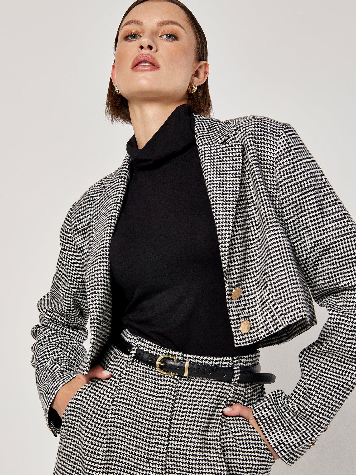 apricot-dogtooth-cropped-blazer-co-ordoutfit