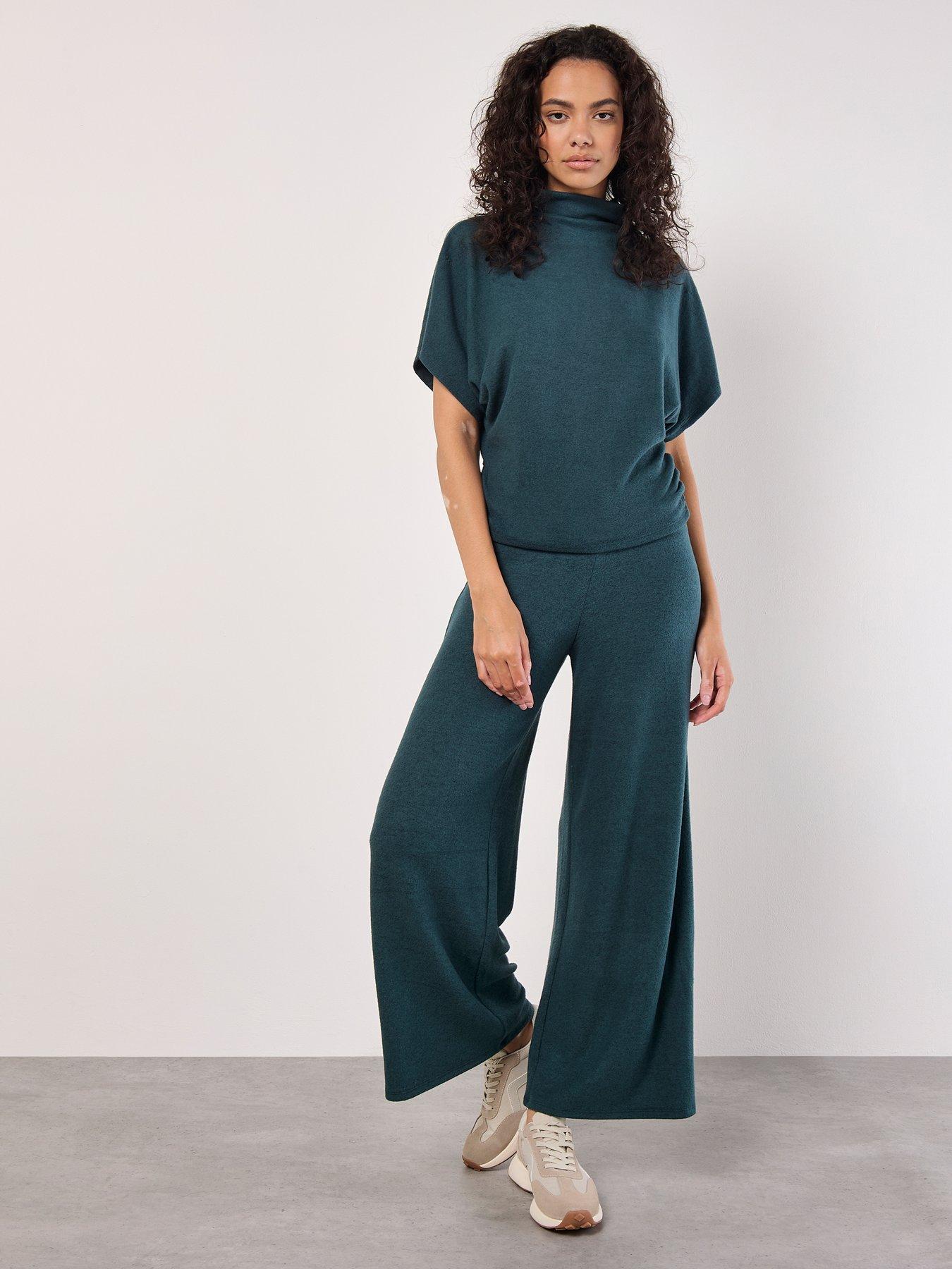 apricot-soft-touch-wide-leg-trousers-co-ordback