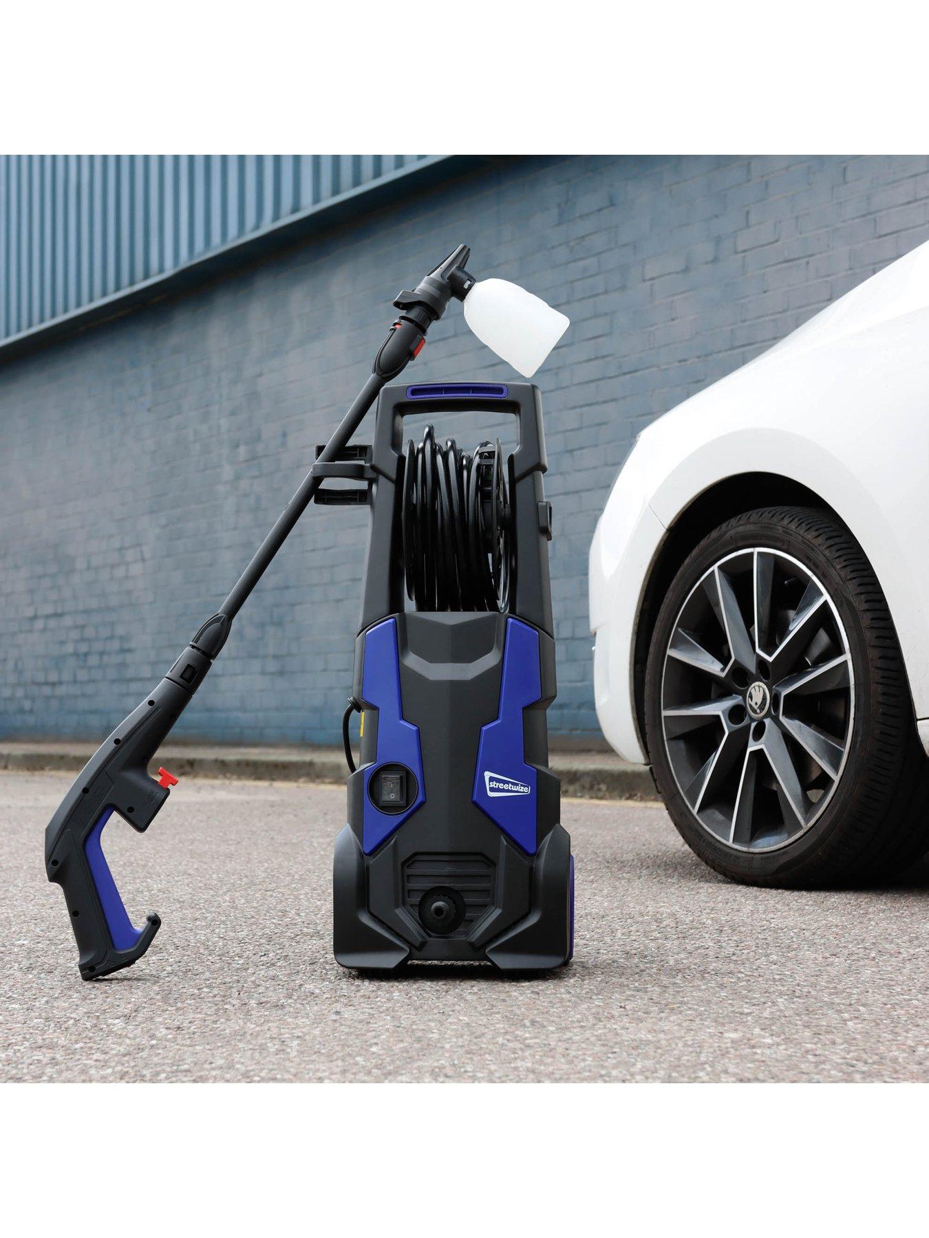 Image 3 of 6 of Streetwize 1900W Pressure Washer with Accessory Kit