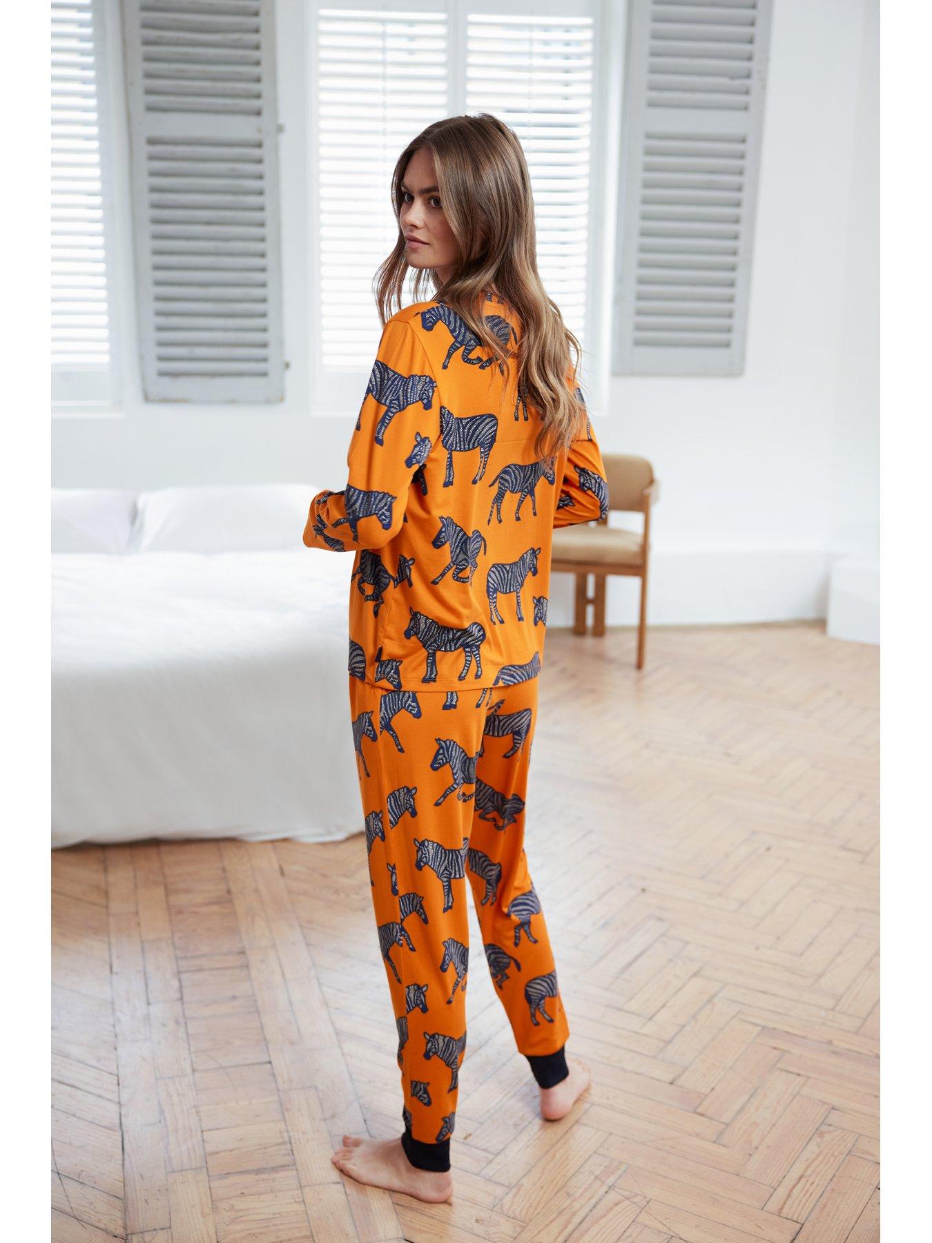 chelsea-peers-chelsea-peers-zebra-print-long-pyjama-setstillFront