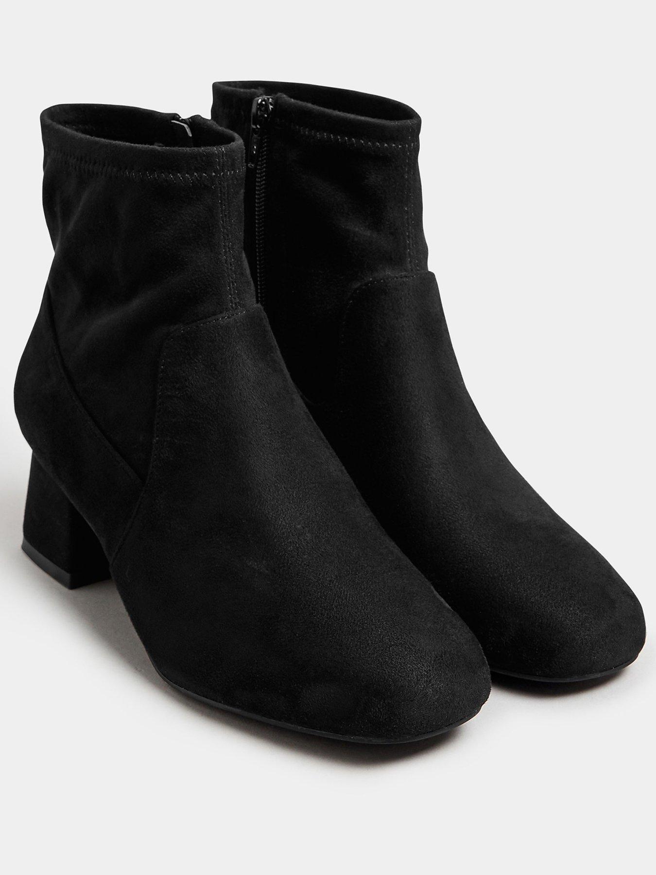 yours-extra-wide-fit-block-heel-stretch-boot-blackstillFront