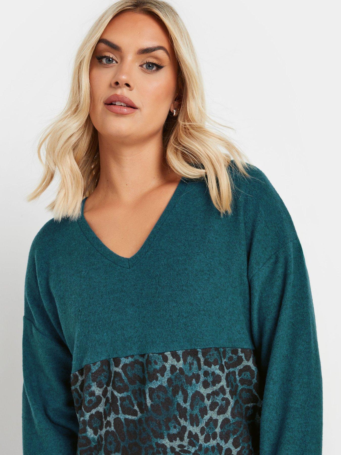 yours-curve-colourblock-jumper-blueoutfit