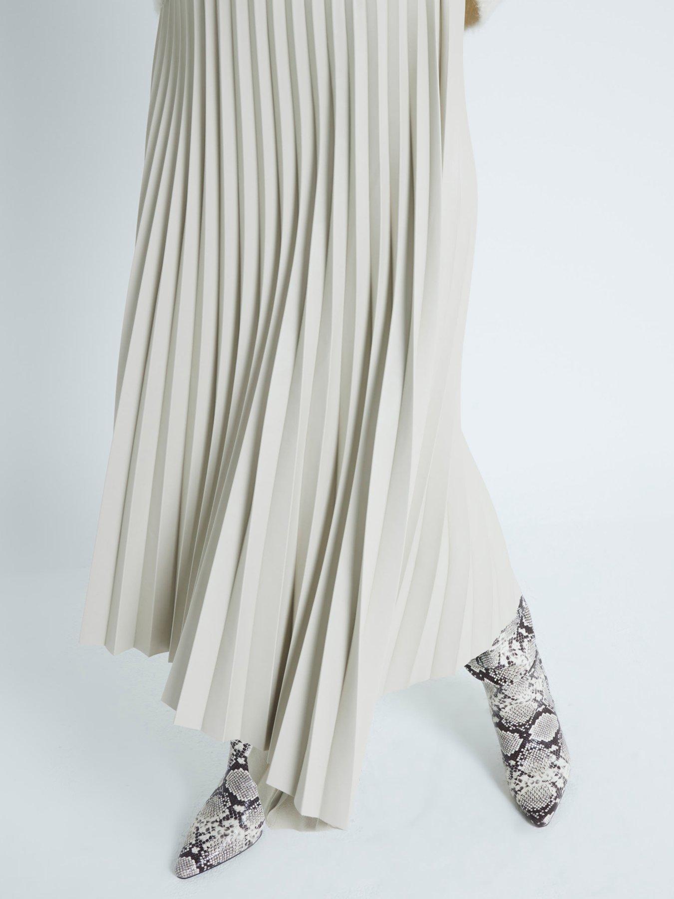 river-island-pleated-midi-skirt-light-stoneoutfit