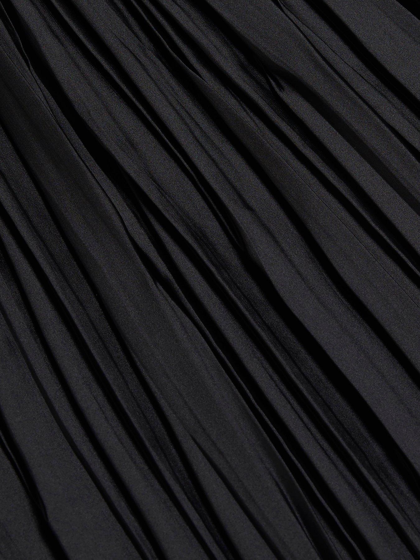 Image 6 of 6 of River Island Hybrid Crinkle Top - Black