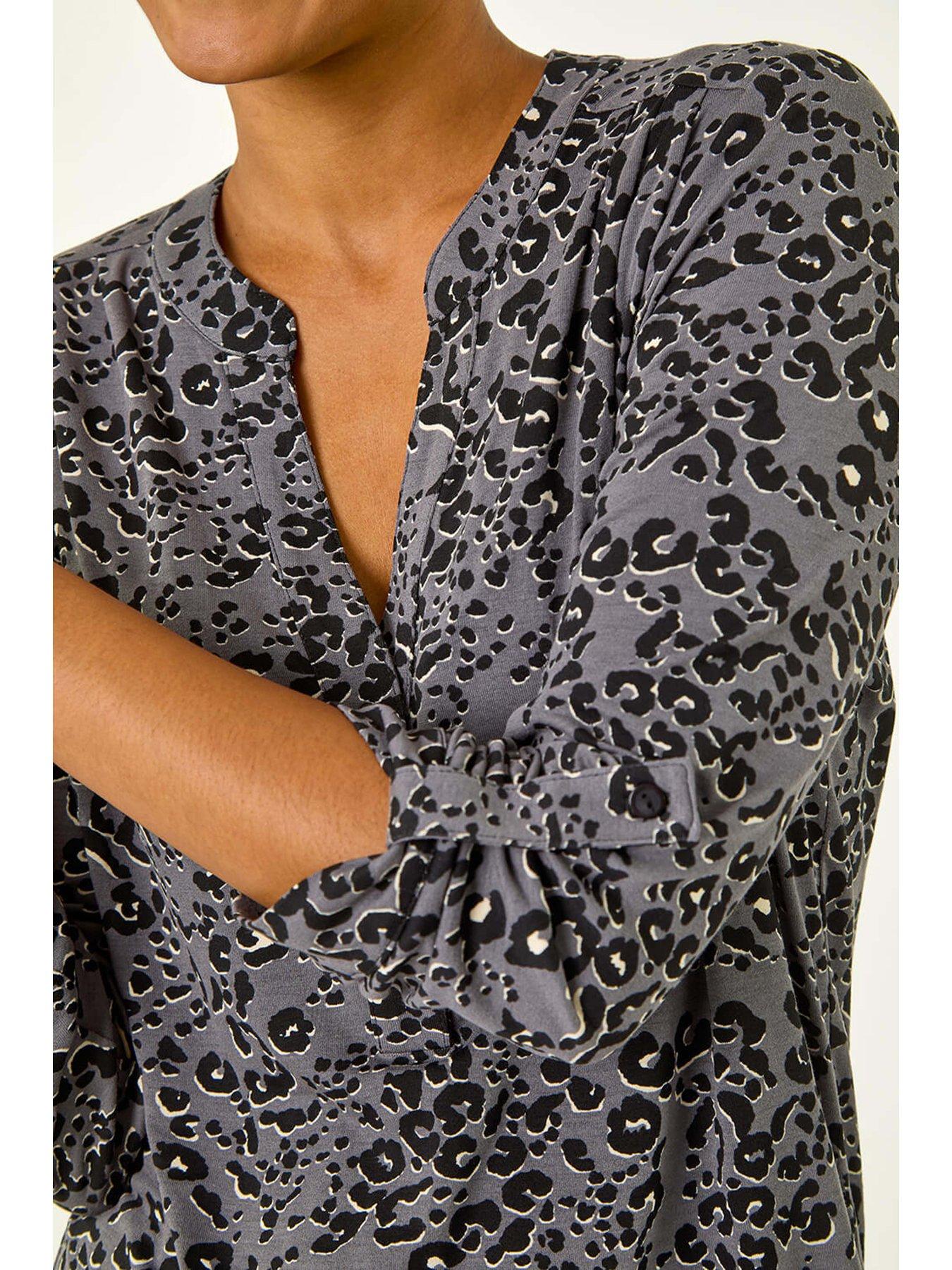 roman-animal-print-stretch-blouse-greydetail
