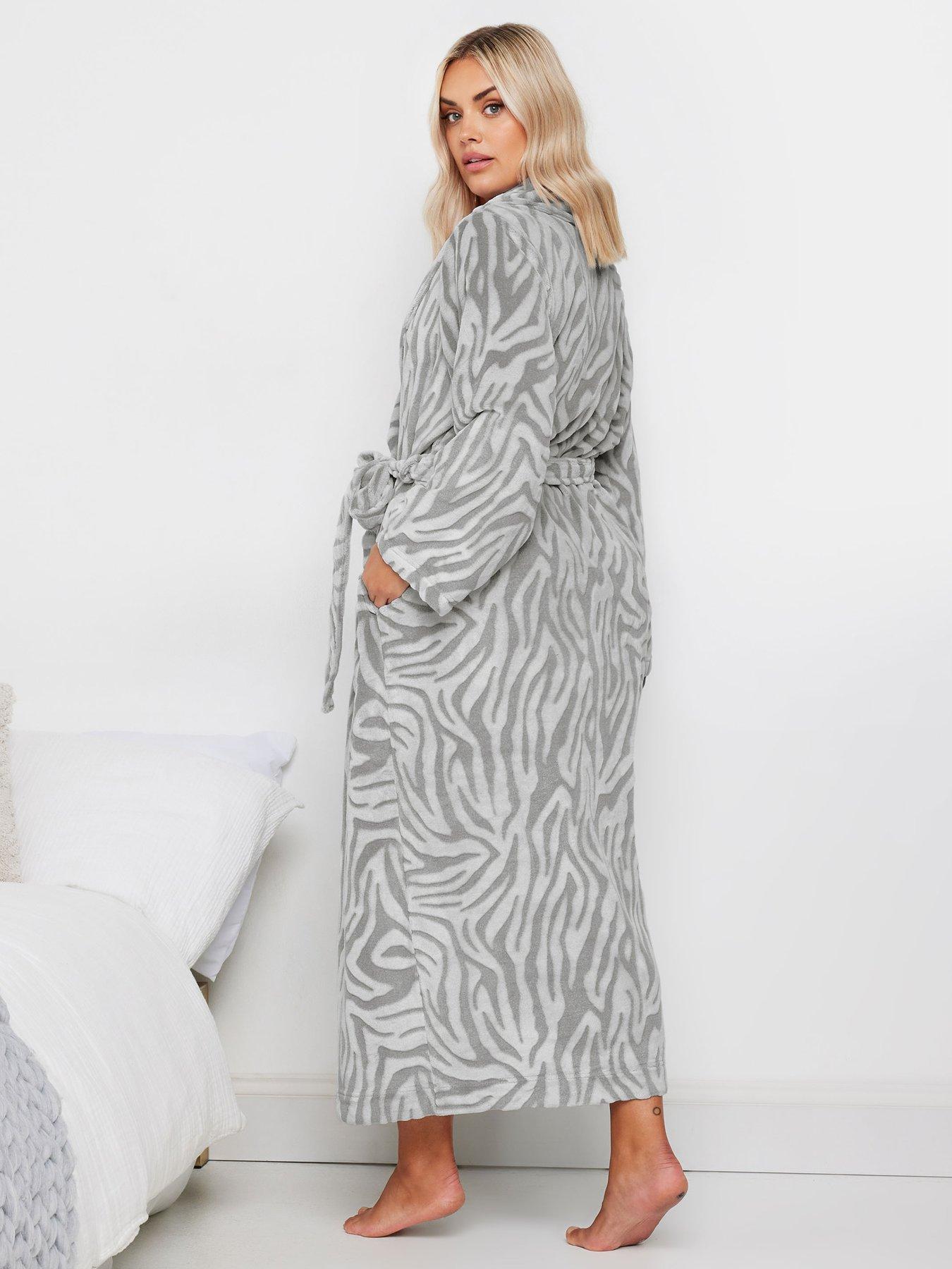 yours-curve-zebra-shawl-collar-maxi-robestillFront