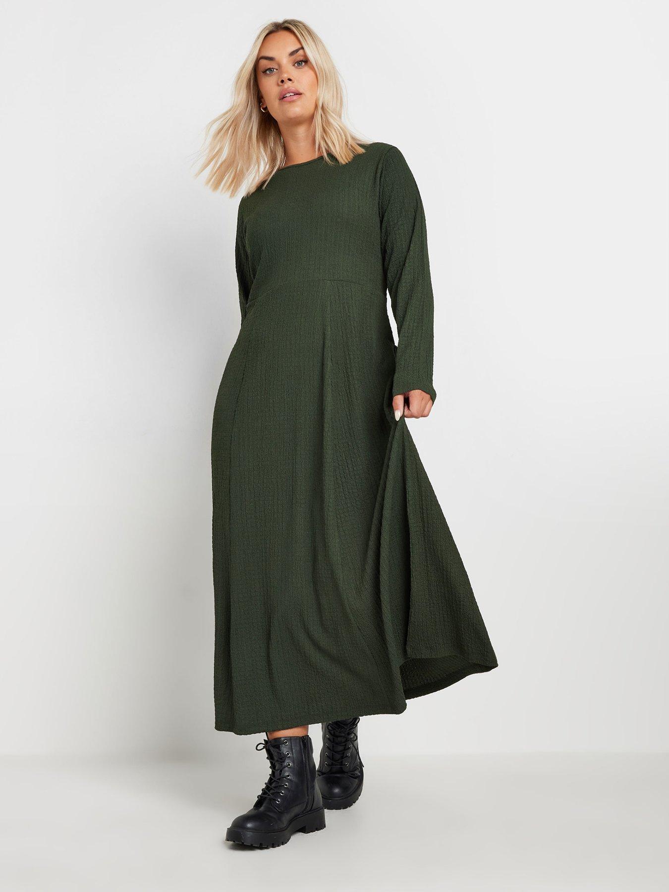 yours-curve-textured-flared-maxi-dress