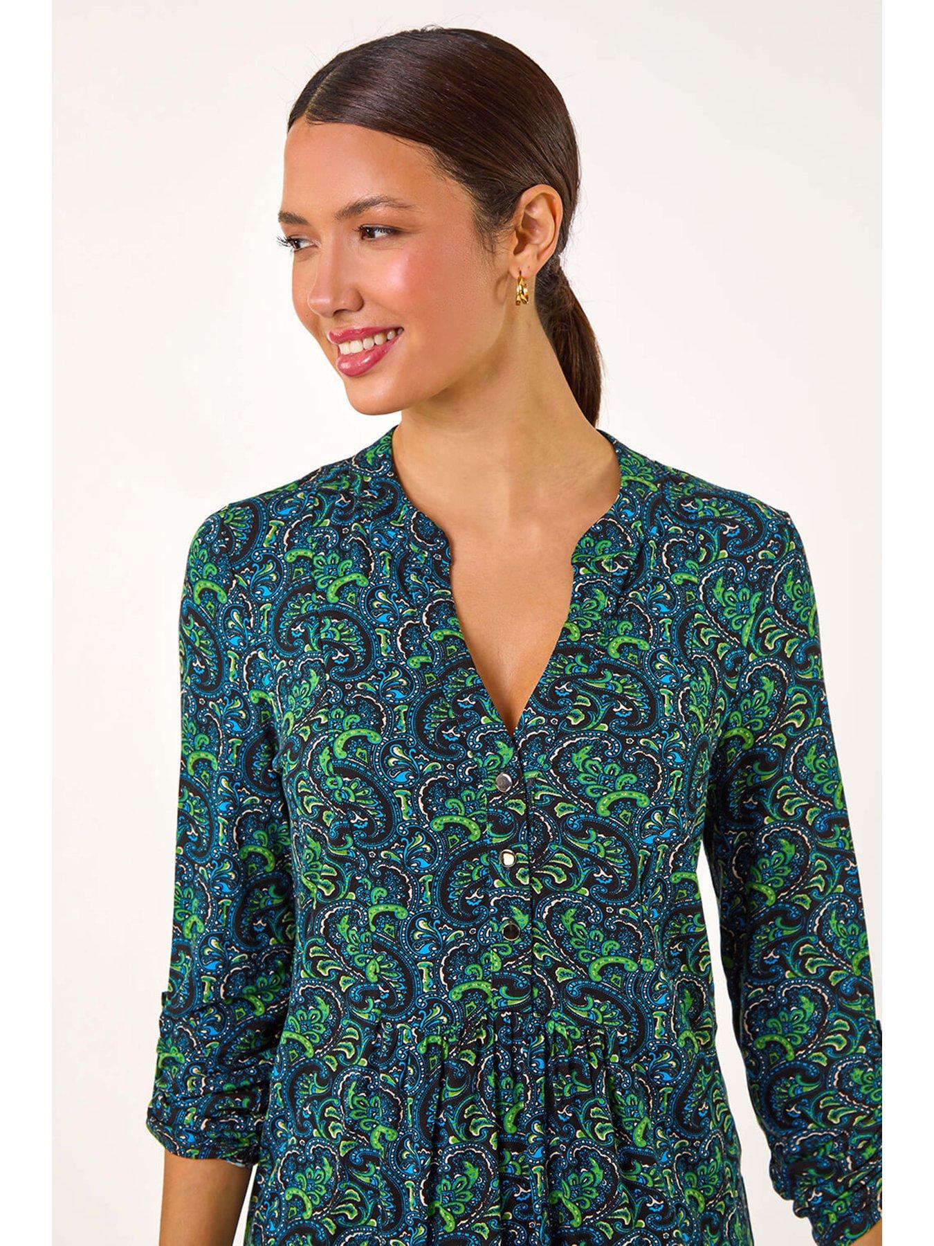roman-paisley-print-v-neck-tunic-stretch-top-greenoutfit