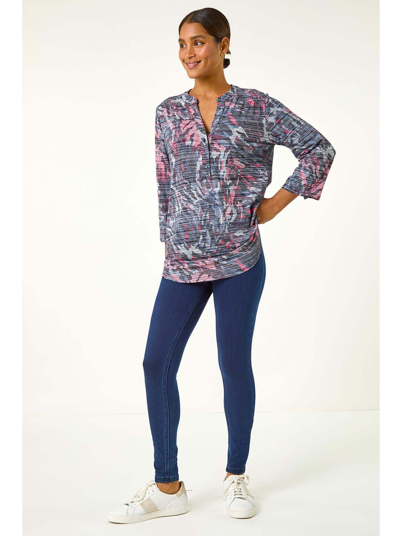 roman-striped-animal-print-stretch-top-blueback