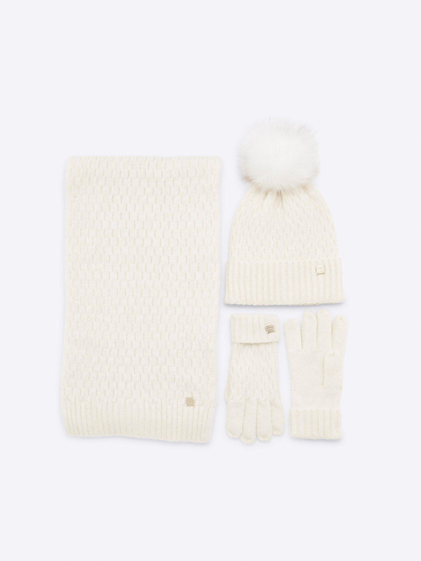 river-island-cable-knit-gift-set-creamback