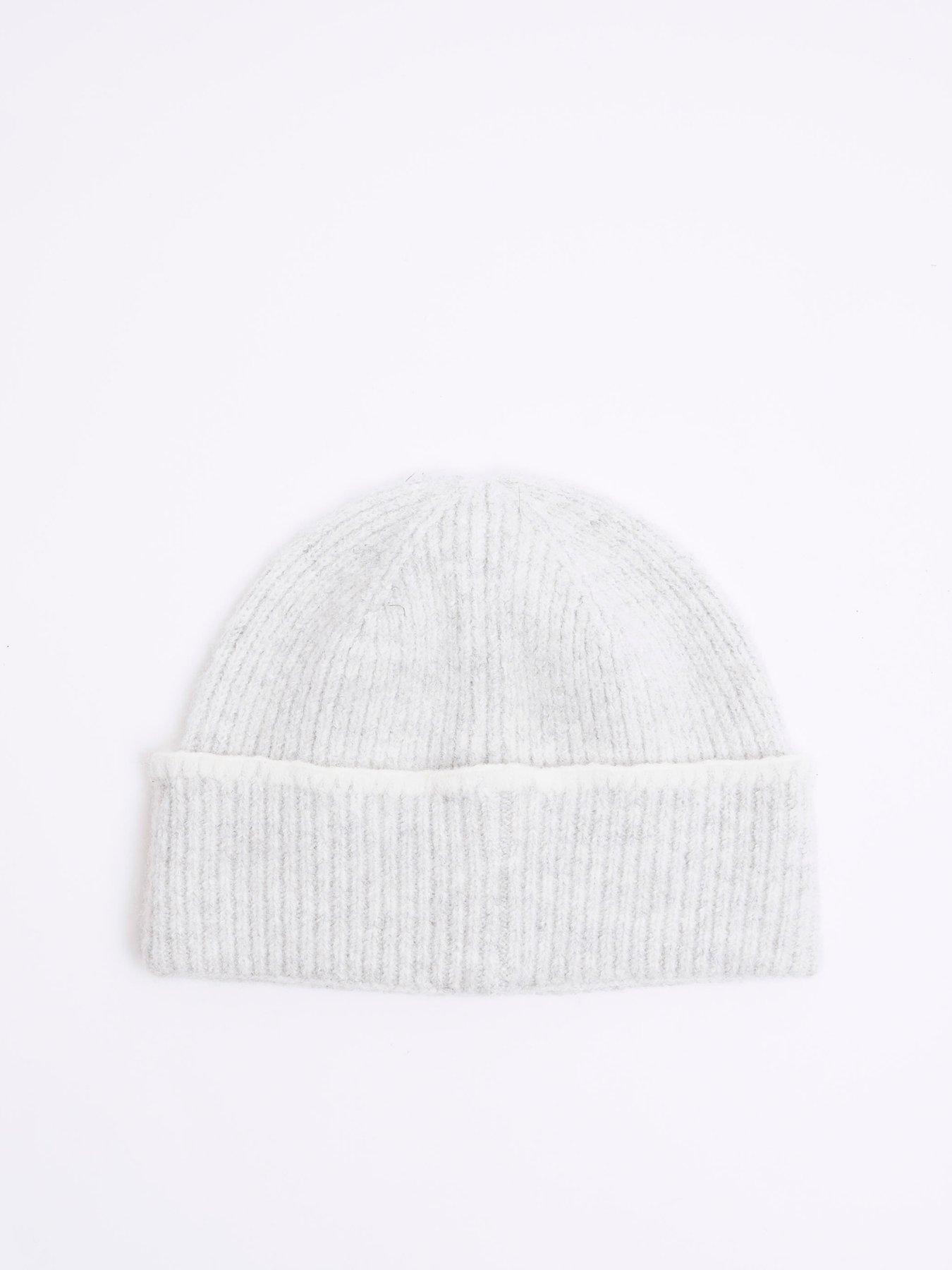 river-island-blanket-stitch-beanie-hat-greyback