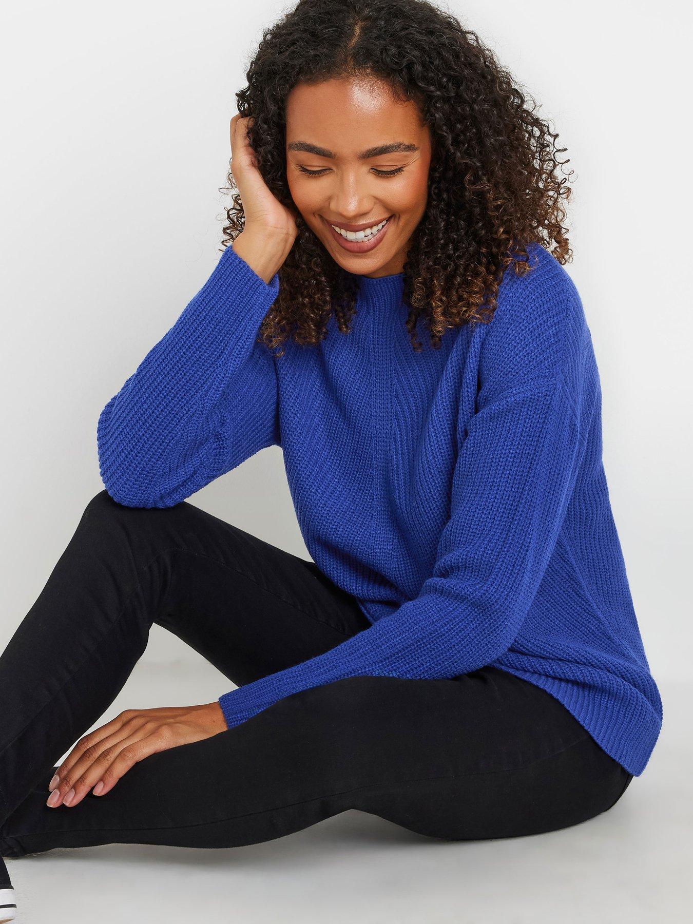 mco-cobalt-funnel-neck-stitch-jumperoutfit